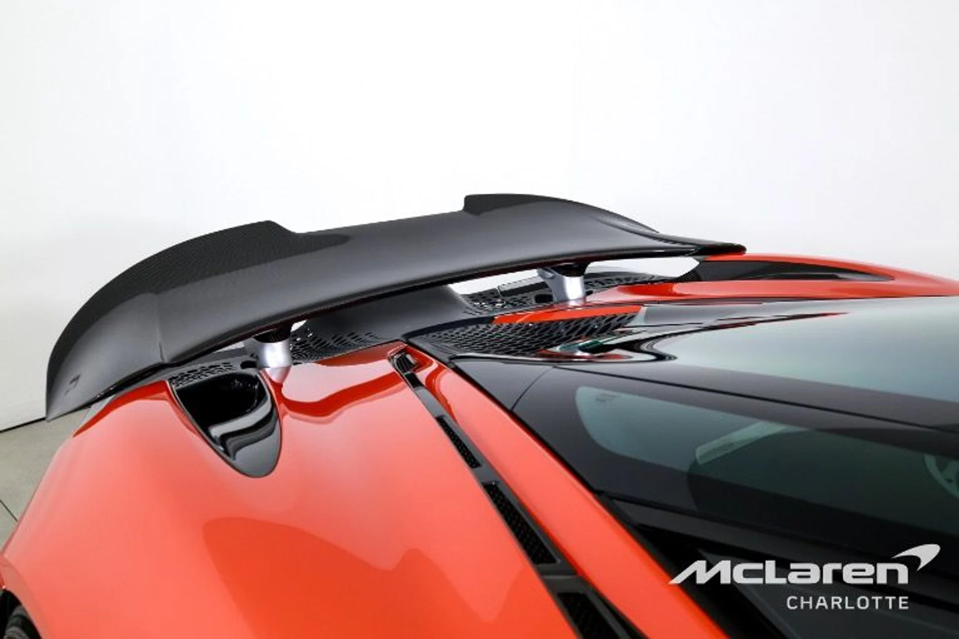 mph032_1084162921_Used_2021_Mc_Laren_765_LT_f0b7a7b434