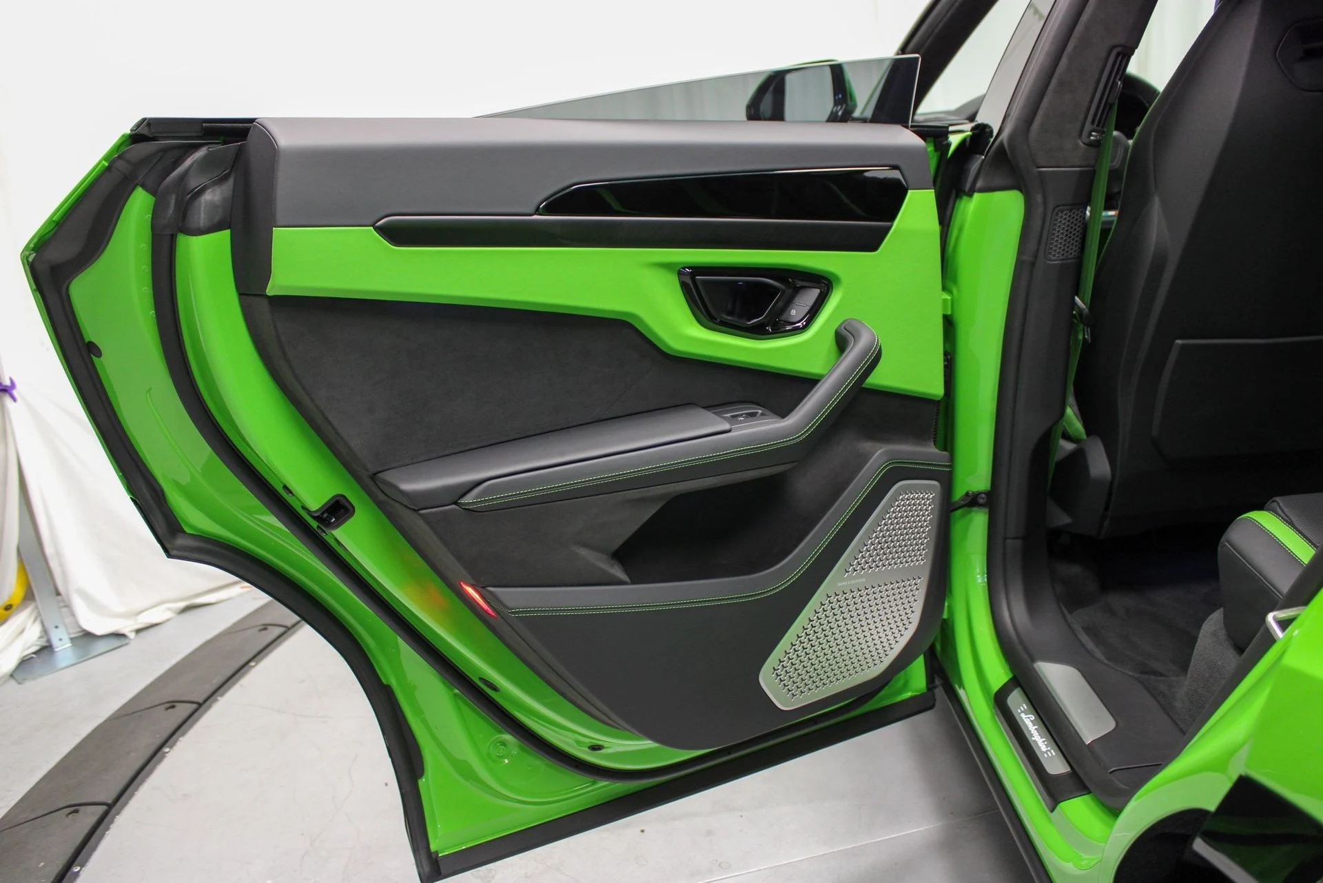 mph032_1089592584_52fcc09fc5edad72df56602f9fa28b80_94e4d37f4e