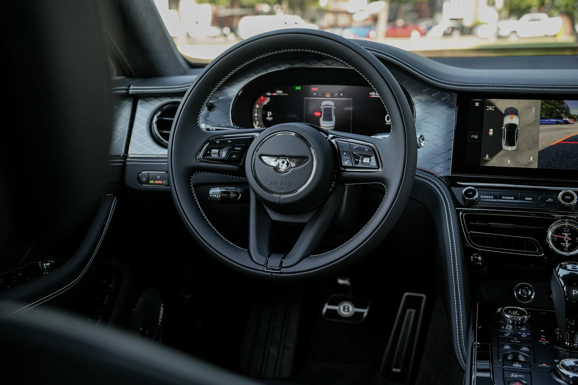 mph032_10949401_Hi_Tech_Luxury_Imports_LLC_SCBBR_6_ZG_1_SC_022806_image_32_52d2c5254d