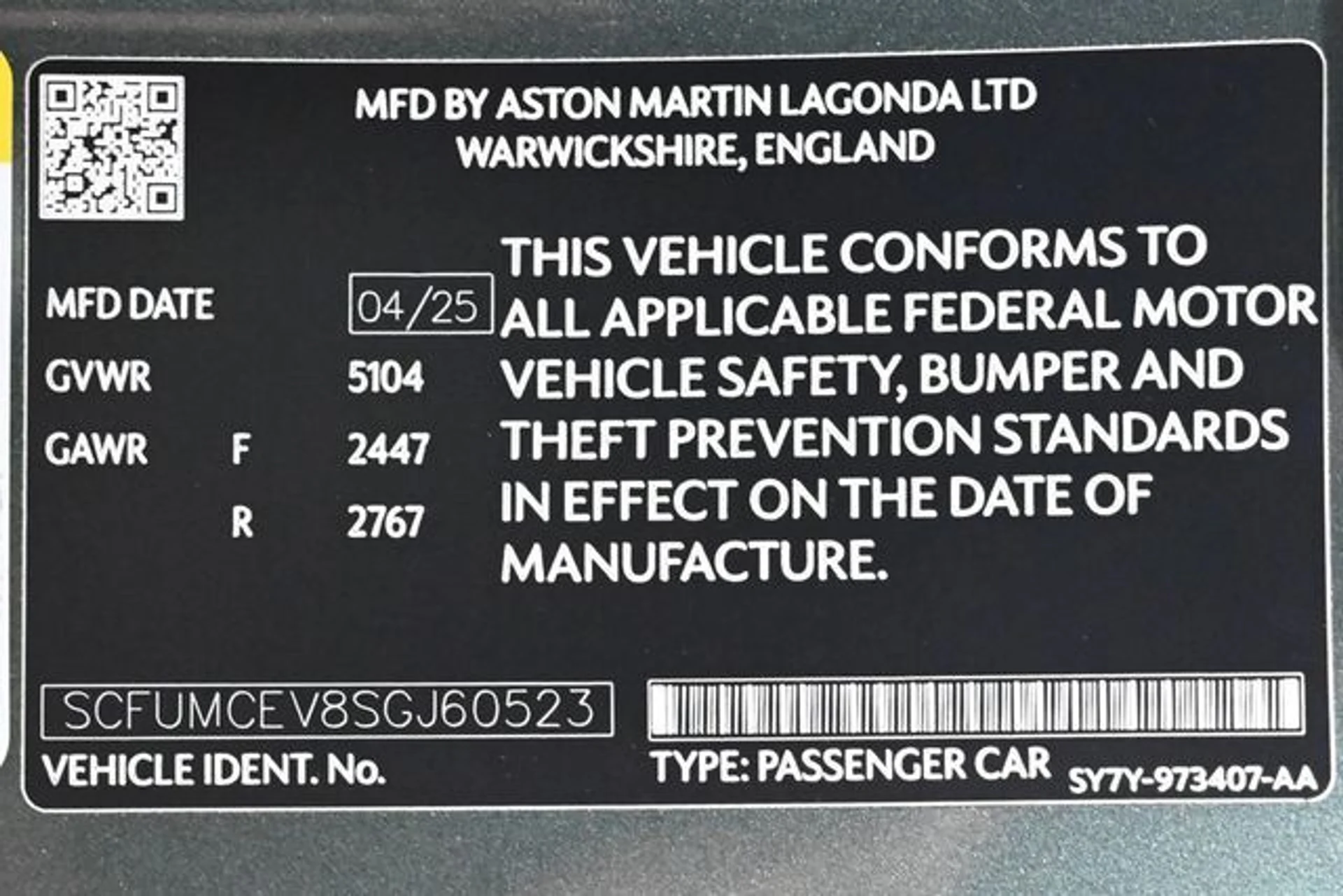 mph032_1102422282_new_2025_aston_martin_vanquish_coupe_11350_22897480_32_640_fe75384b47