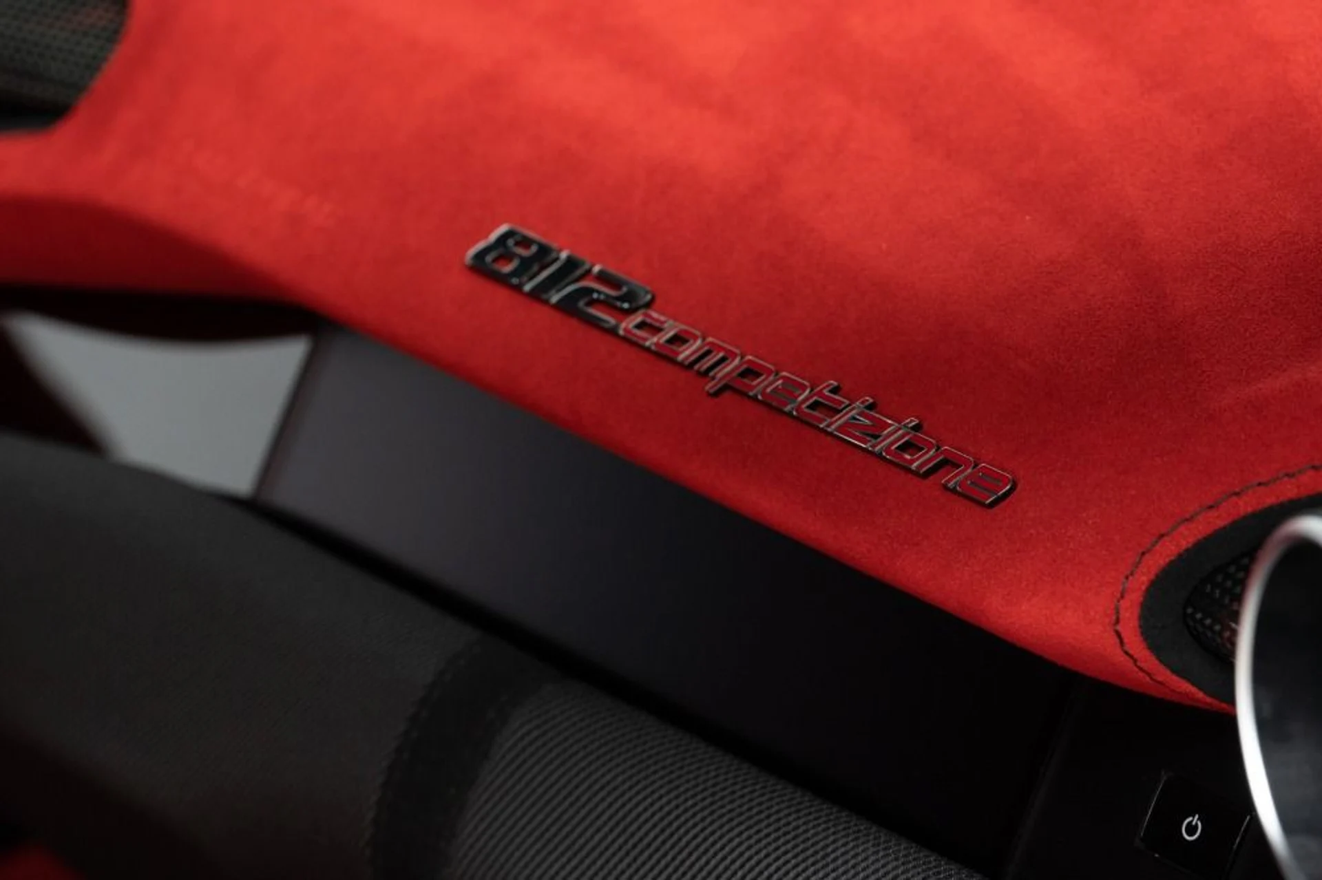 mph032_110246465_Used_2022_Ferrari_812_Competizione_1f8bd3701b