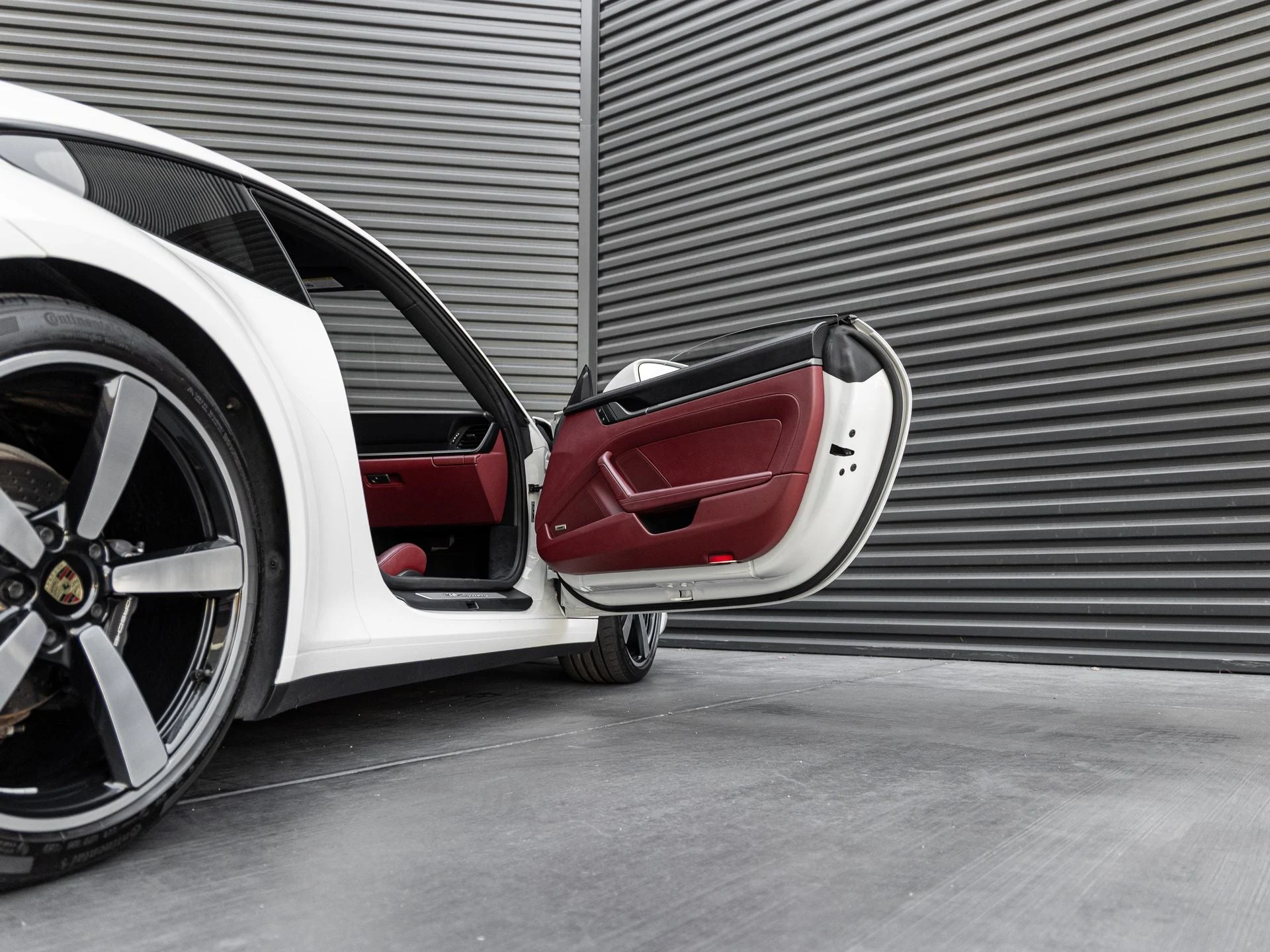 mph032_1108728351_33_0f1819e12f