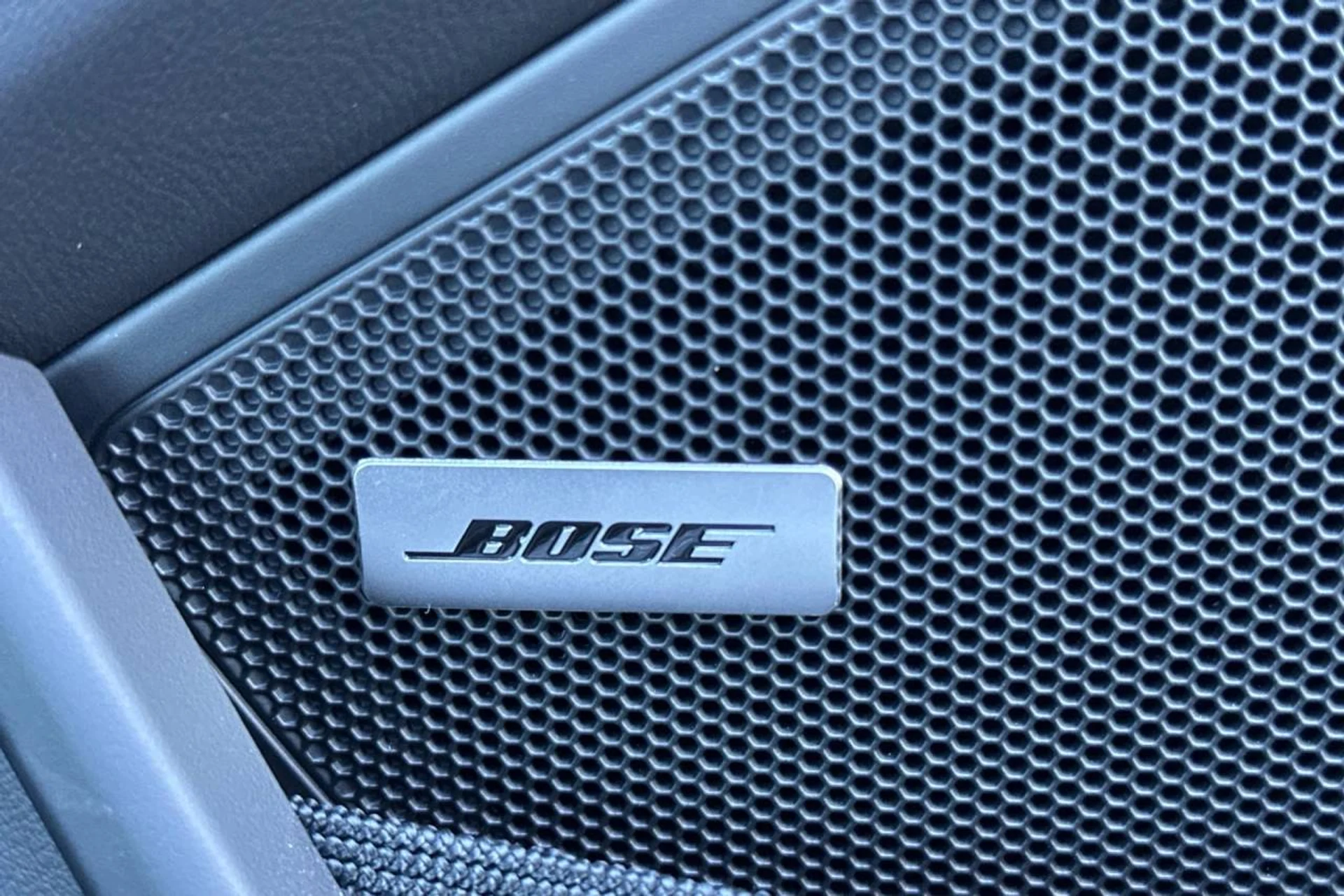 mph032_1110715387_1280_d9e66ab48f