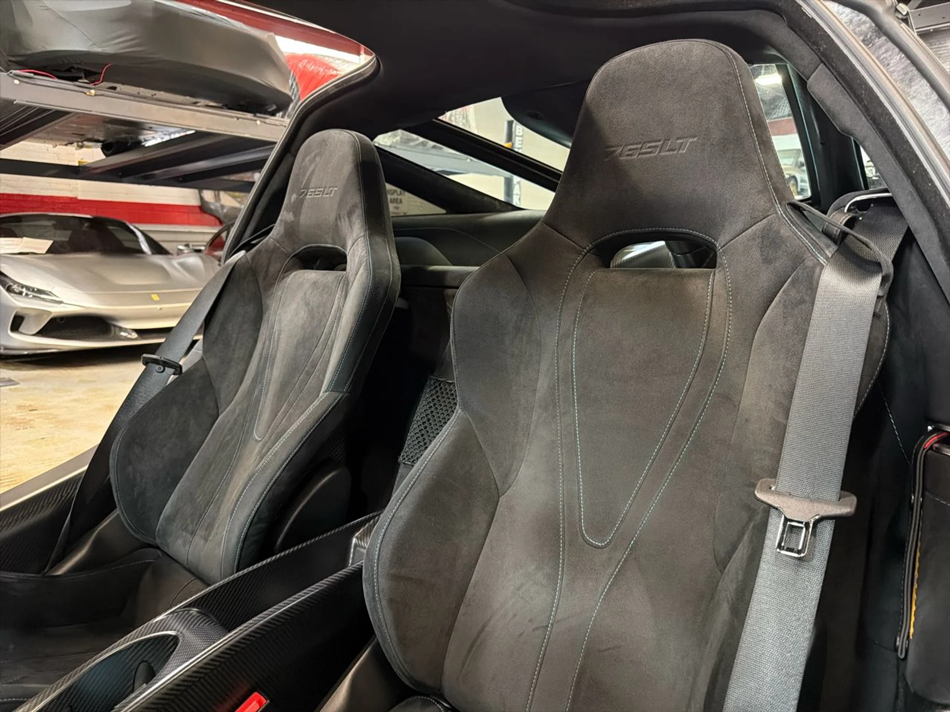 mph032_1121271108_639059784541737721_3ad6096812