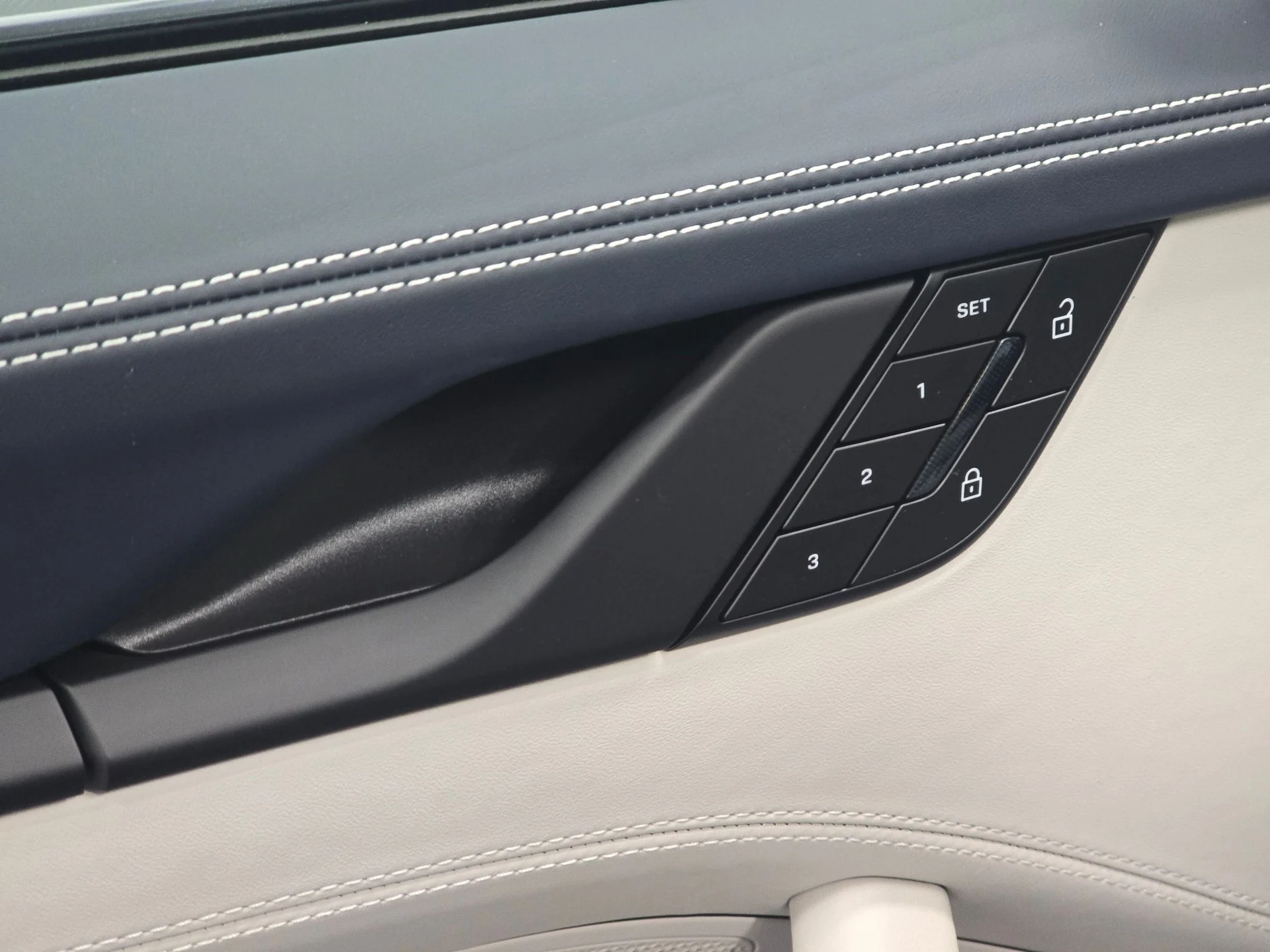 mph032_1131992151_6d7970b0af1c43f8e6c1d68a65e2aff5x_c8ee3d8043