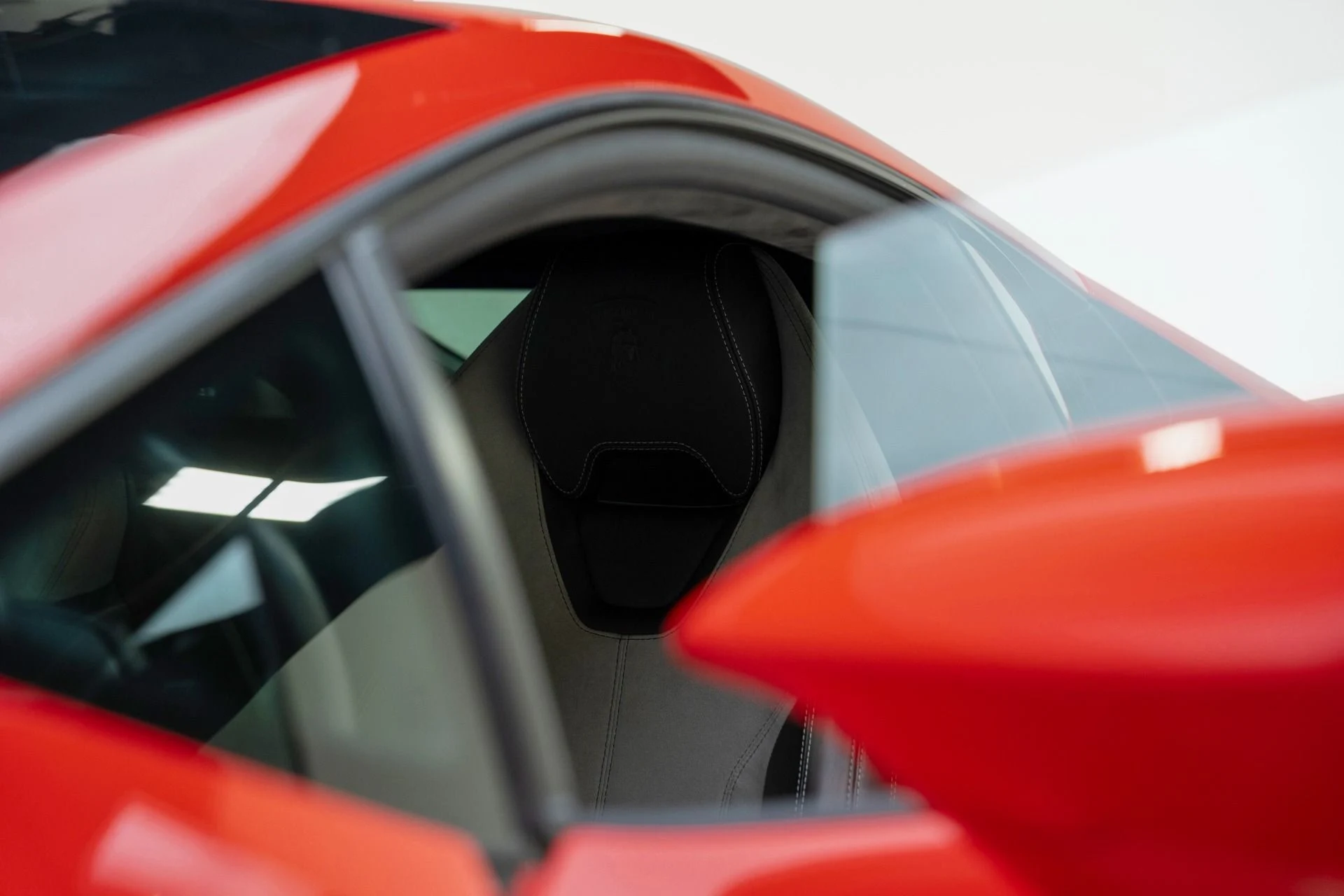 mph032_114148647_Used_2016_Lamborghini_Huracan_LP_580_2_1782242237_2e2b941460