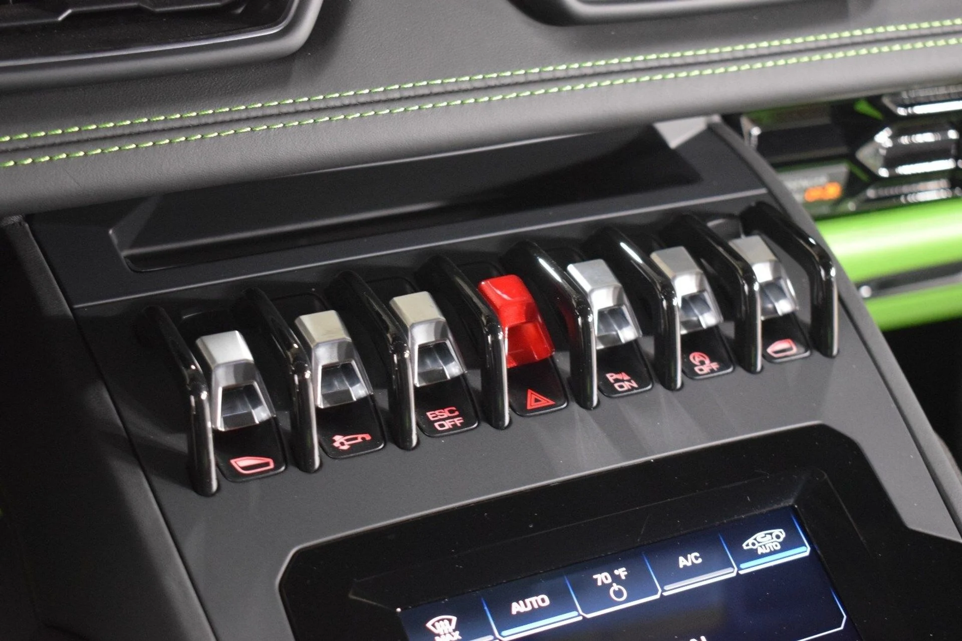 mph032_1142679739_70214235e0c6244eed28fec938619eb4x_ec08dd9570