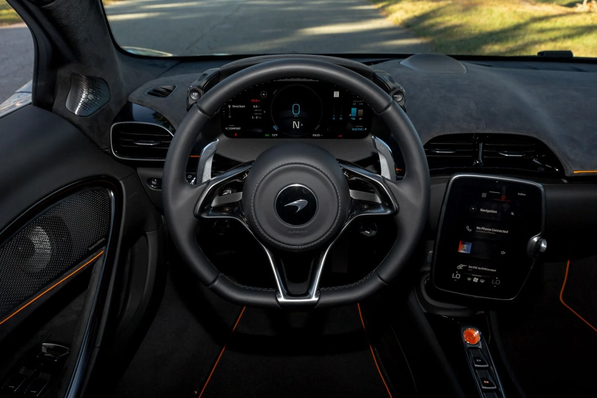 mph032_1146965805_473_p33_l_a6a89ef7c9