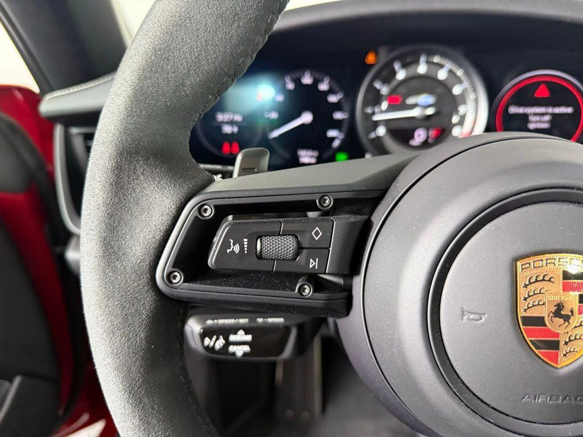 mph032_115520214_Wom_HJ_6_Vjy7dc_A_Xcw11_YW_x_Ovg_AI_e304b12b36