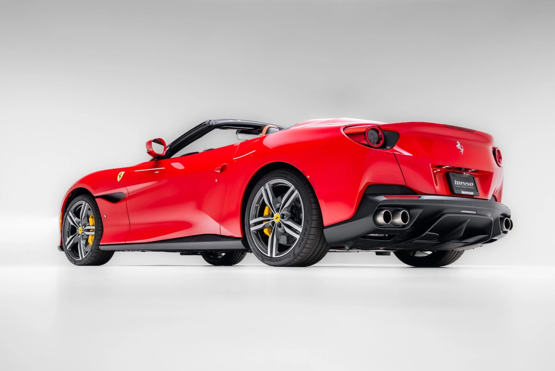 mph032_1156295585_Used_2020_Ferrari_Portofino_1772051589_a5d37f4d84