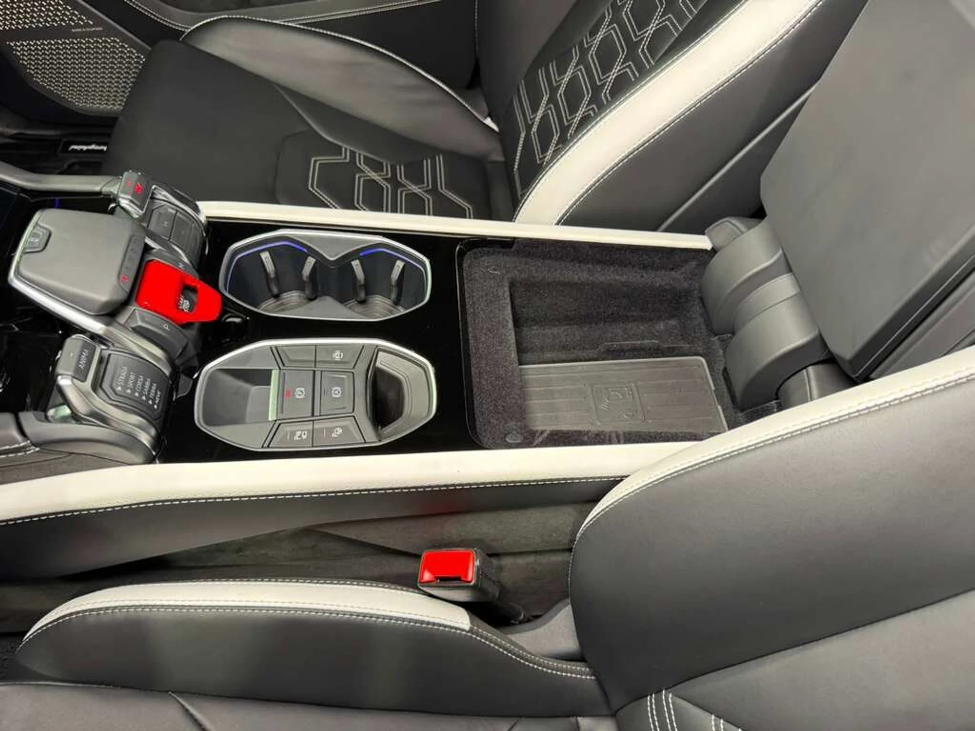 mph032_1160166506_a9ea341645993b9e735e9766a6d4920c_b3a2a20b5b