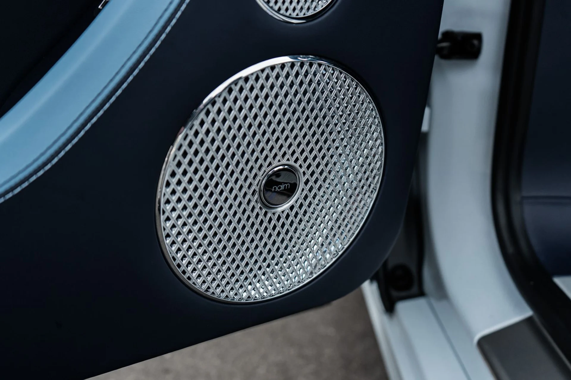 mph032_1164900247_b982fa0e_c759_4968_a5b3_e2b66ce9738e_114f0b1f0f