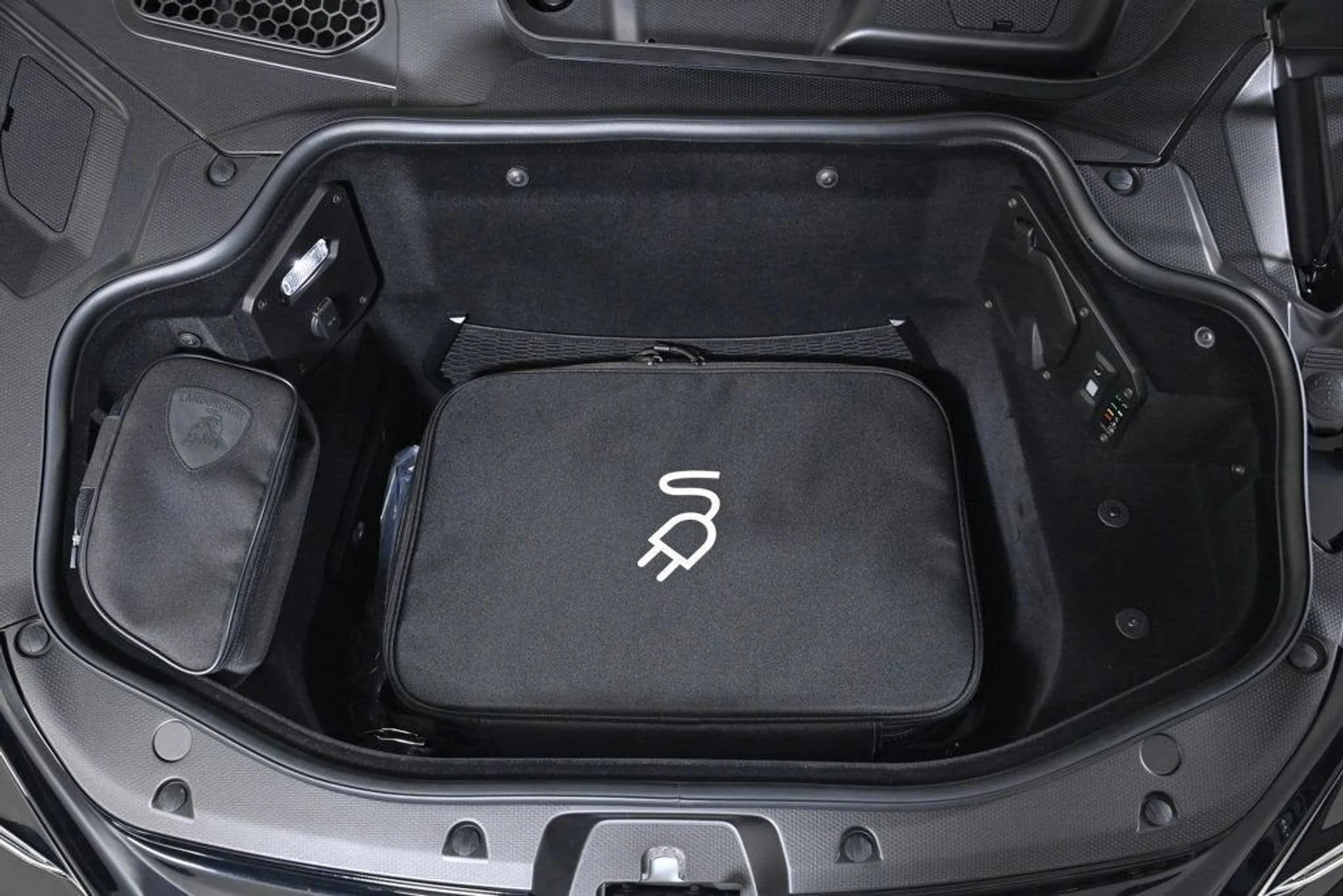 mph032_117127661_b04660ec8ea447dd91118a8b902d1d96_fab8f49dd2