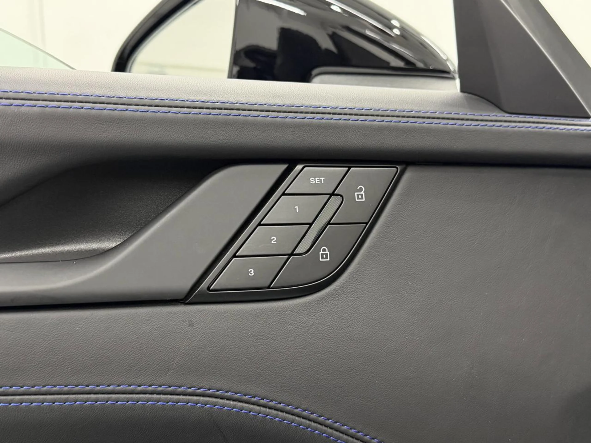 mph032_1186213728_e75e7c86740e250ec25d637db9acec43_2c89f88ce1