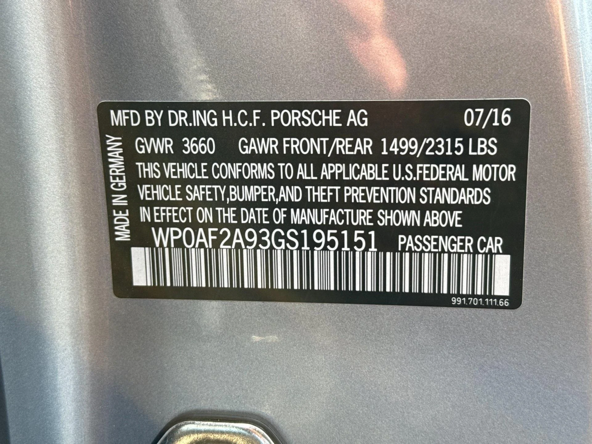 mph032_1188145765_Used_2016_Porsche_911_R_1769181330_f7dfe07524