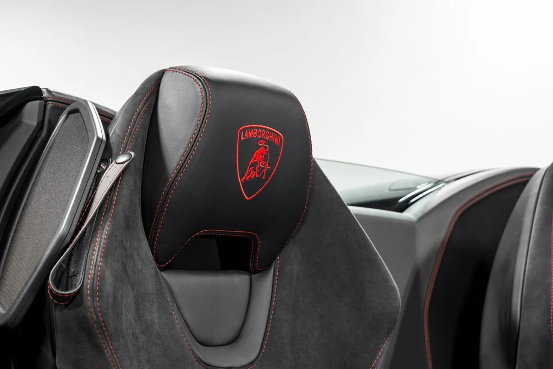 mph032_1195473065_b897d6ecd17344fbe922d0b88da4978dx_4d8cc2c5b2