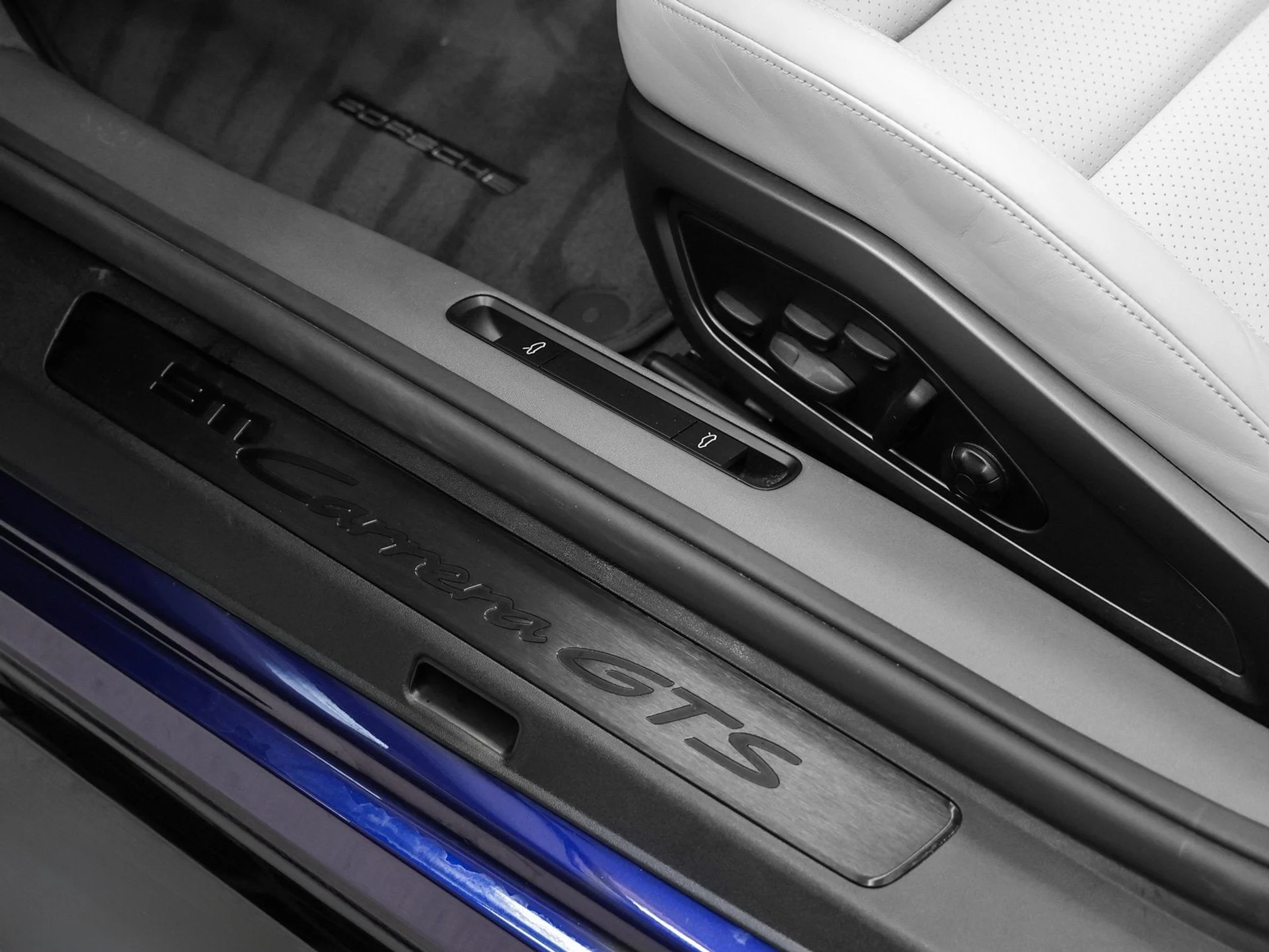 mph032_1218189846_33_1a5af40491