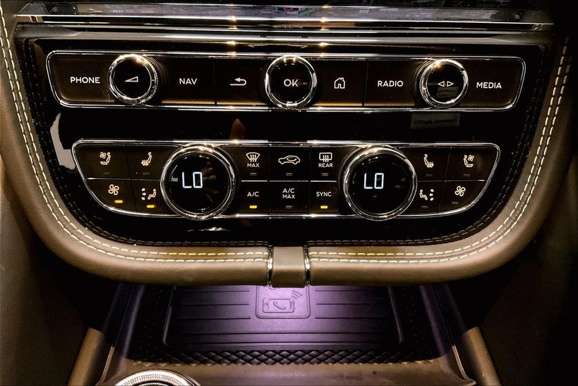 mph032_1232852138_be6221524fbf9fd42f12f293deea776ax_c57b7448f0