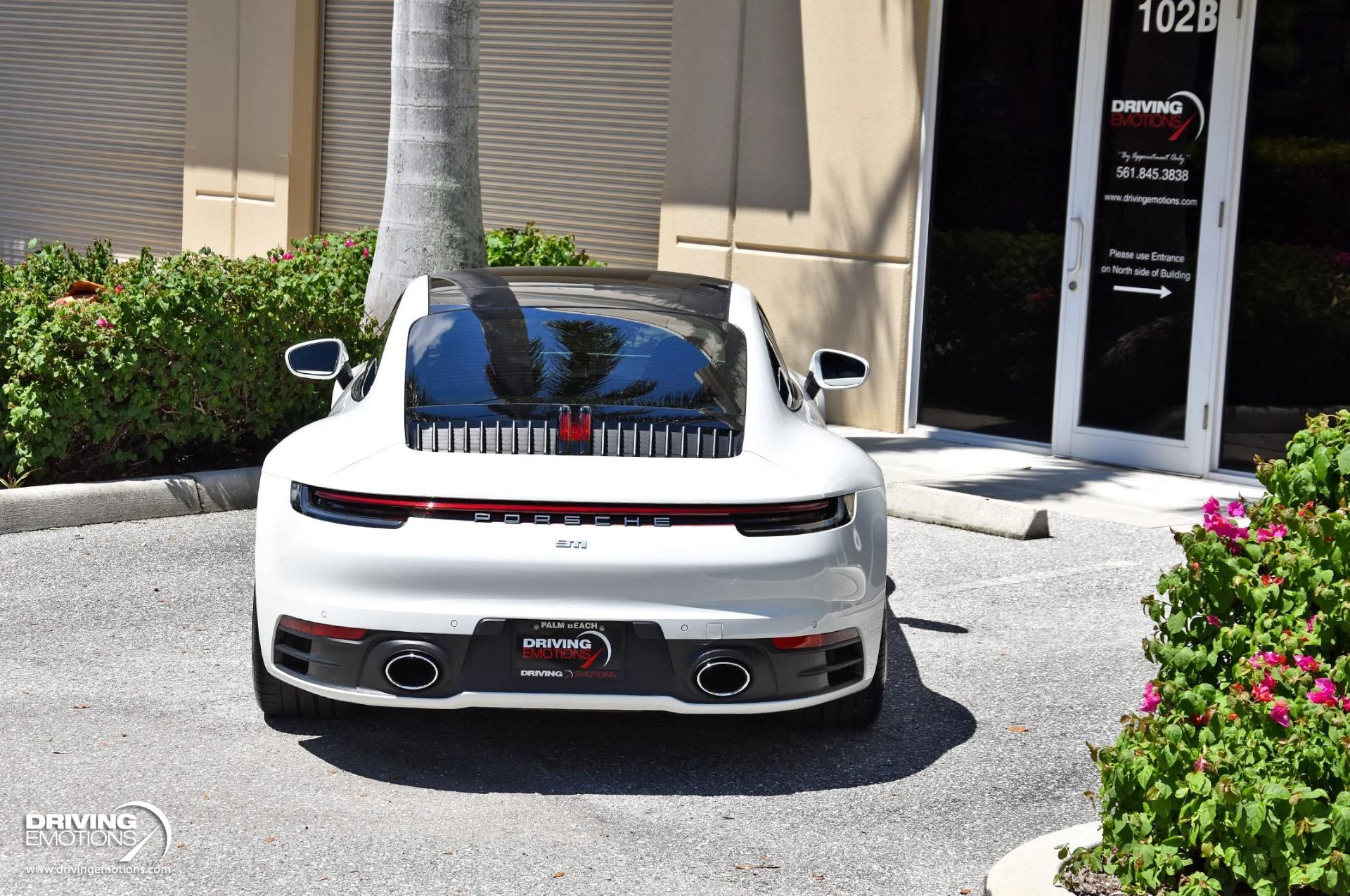 mph032_1238860942_865_p33_l_9c78f50406