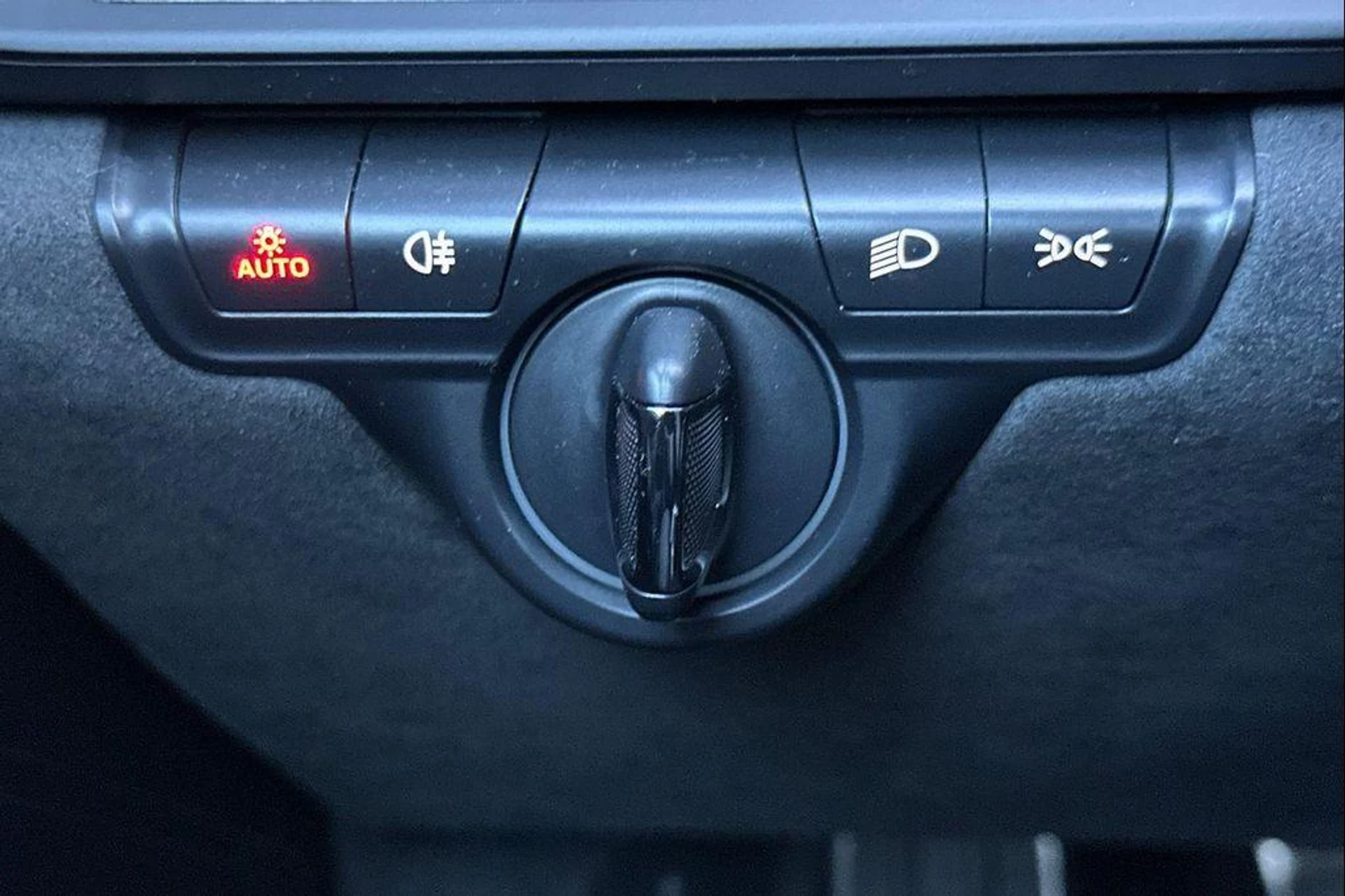 mph032_1243359562_m_Xc9m_L_aoa_Ly9_Tq_Sxi4_Liw_F4q_ME_5a3fd660bc