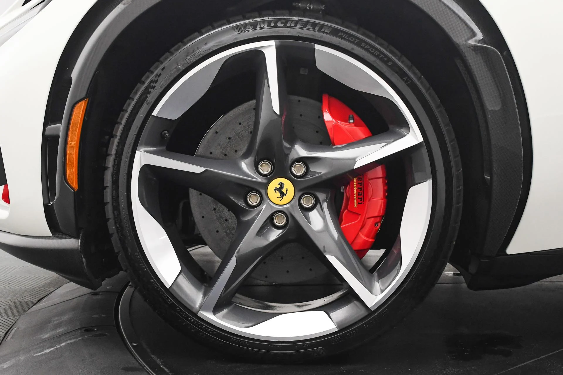 mph032_1248577221_Used_2024_Ferrari_Purosangue_Purosangue_1748680561_93f06dfb3e