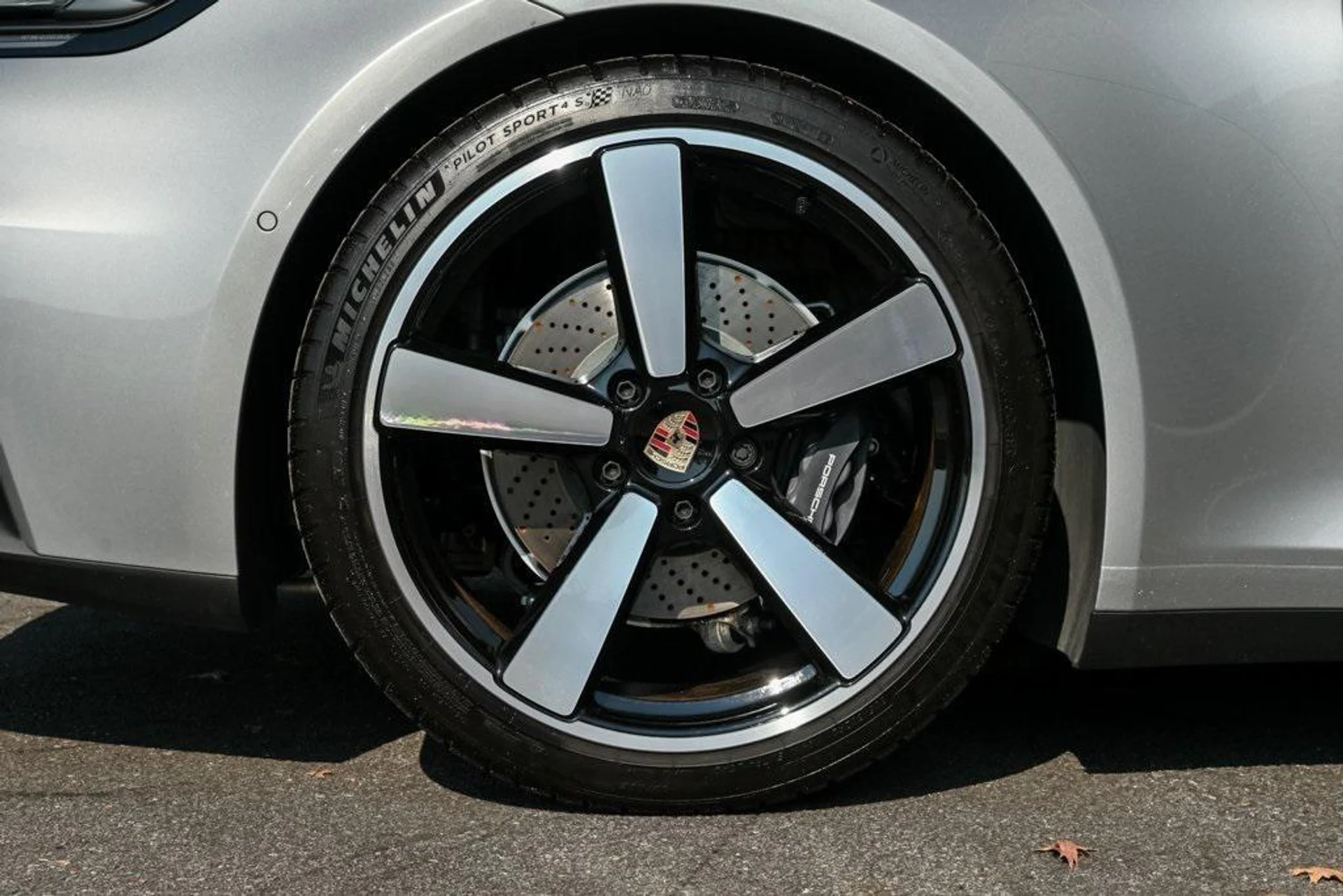 mph032_1252341387_wc_YYQMA_Qrcsf5mlitm6_H2_I_Mc_Kio_9d8a624e6c