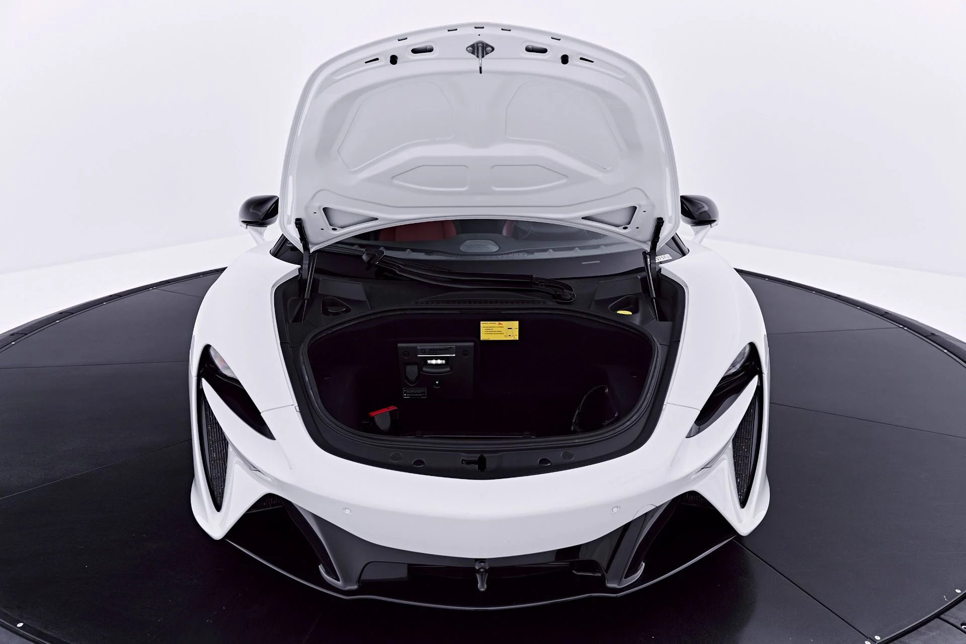 mph032_1252706095_Used_2024_Mc_Laren_Artura_1782759248_29c20521b2