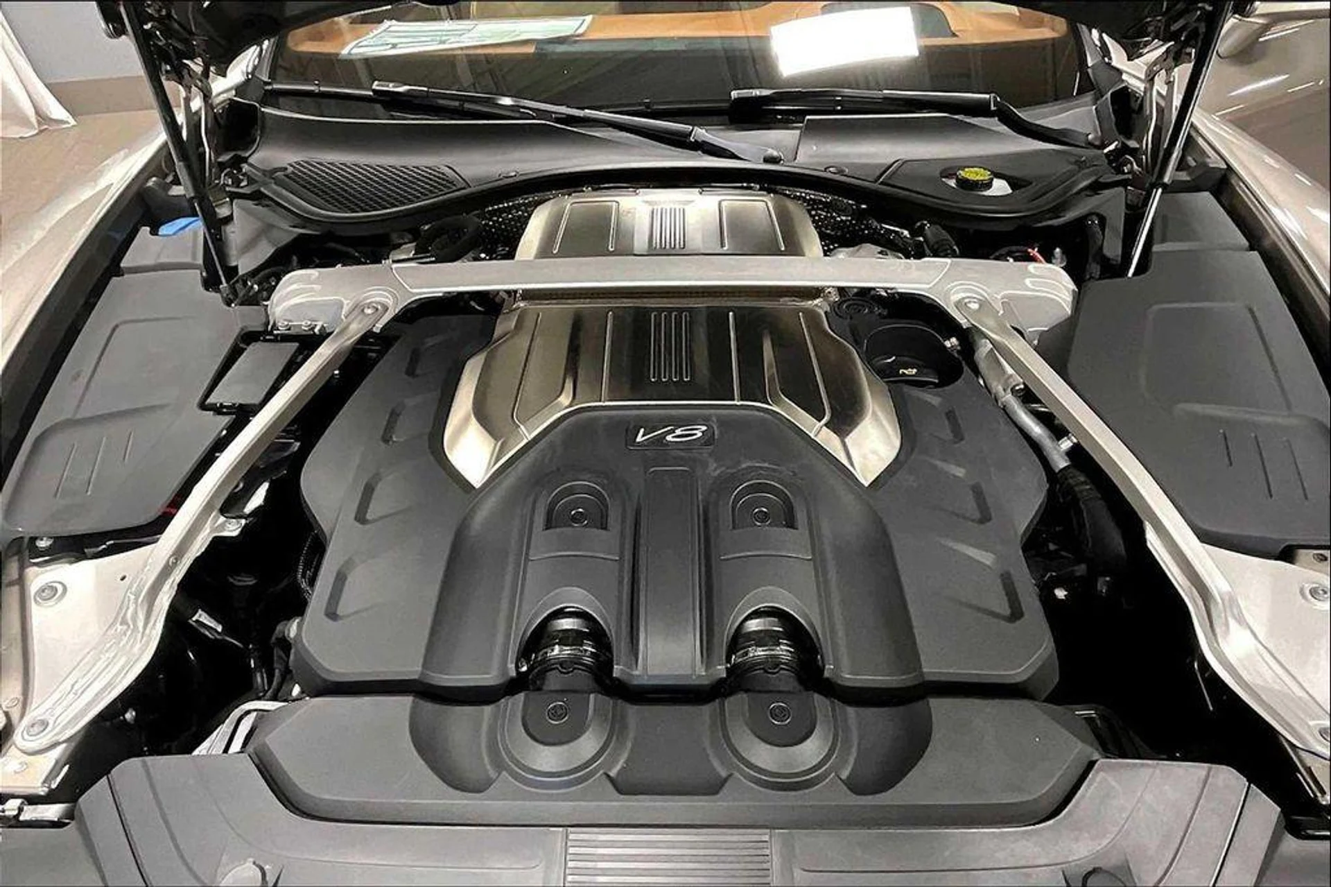 mph032_126121739_SVK_4p_Sw_ZQYE_3_Yi9c8cw_S_Wm_Zyat0_52166eded6