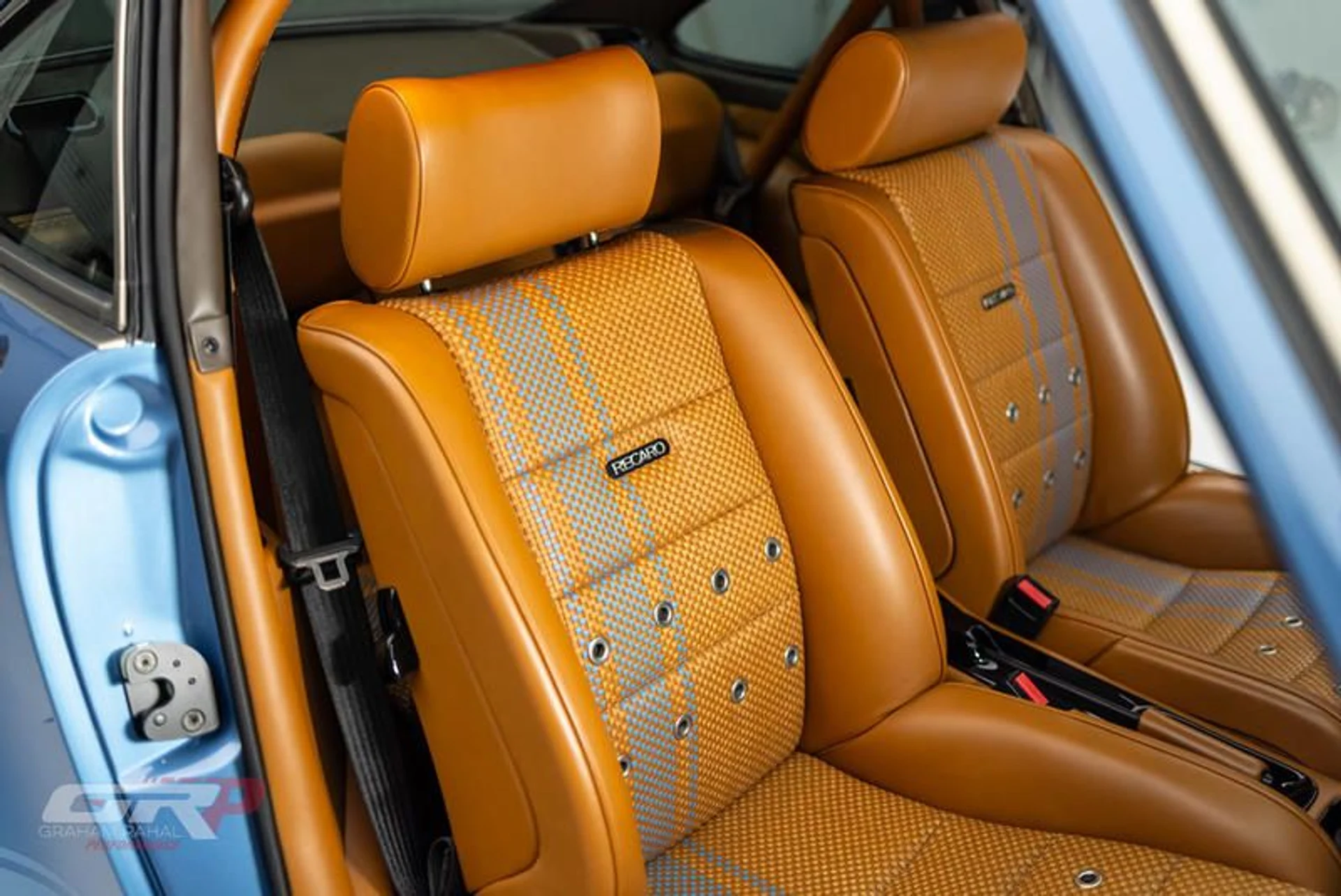 mph032_1274757474_E651_B248_F19_B_4371_B370_B1_FB_42_A41_EBD_aa0a175b57