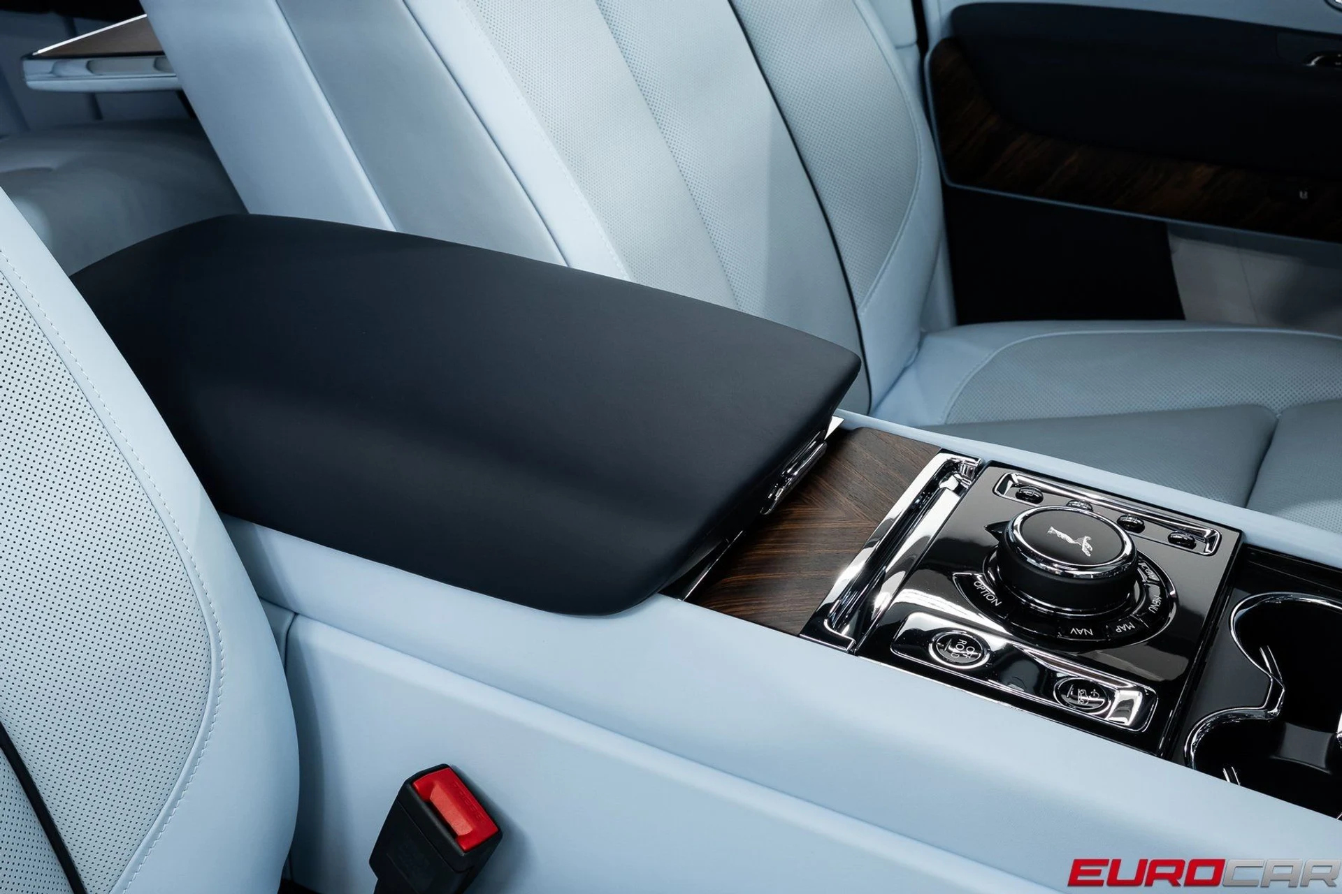 mph032_1282112003_image_33_f899b908ed