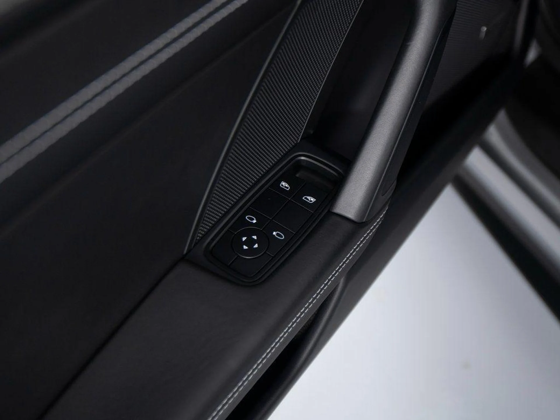 mph032_129296877_RAE_Cjd_IP_41m4_MS_Pjy_O_Db_V_Ingm_A_b4edcd0958