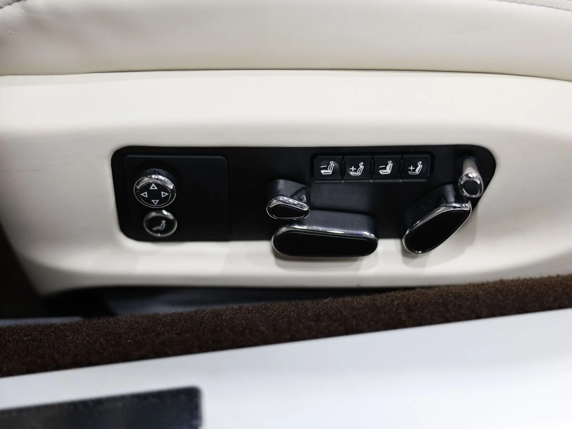 mph032_1296758440_15uaoqh8t8409bubt80fe2hbko4e_9dac910cc2