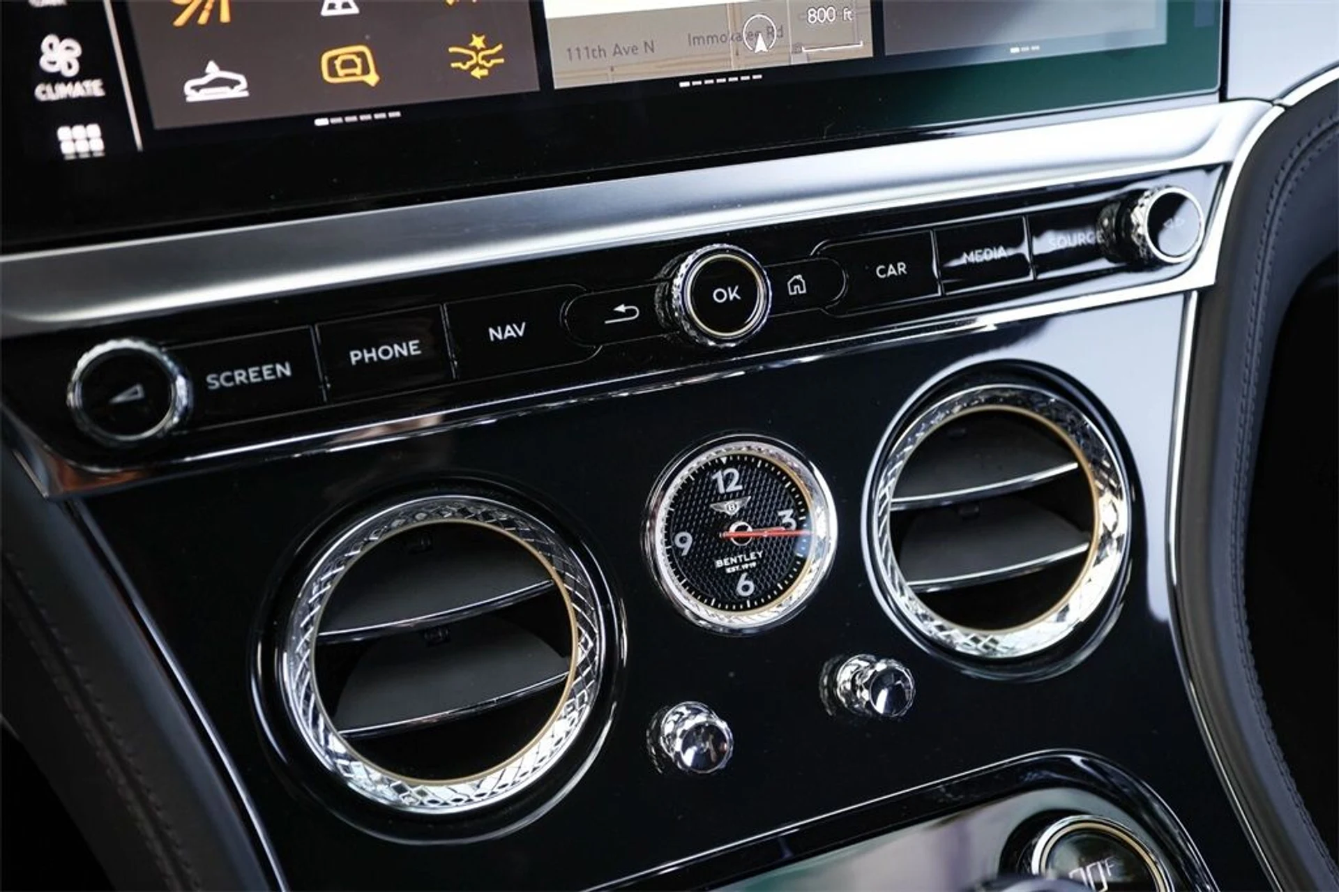 mph032_1302488306_de77e9fde4ff2b50bd8e169dbf1d4fe5_d392b44889