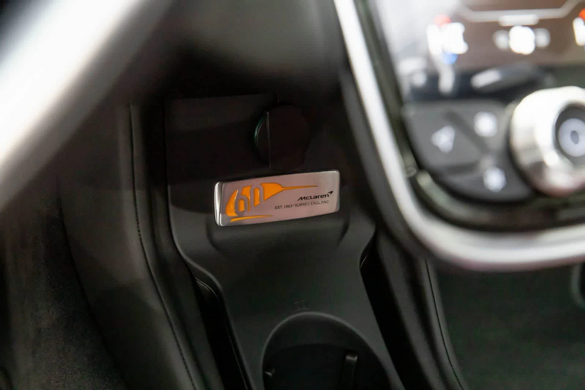 mph032_1317621364_33_d09fe42a37