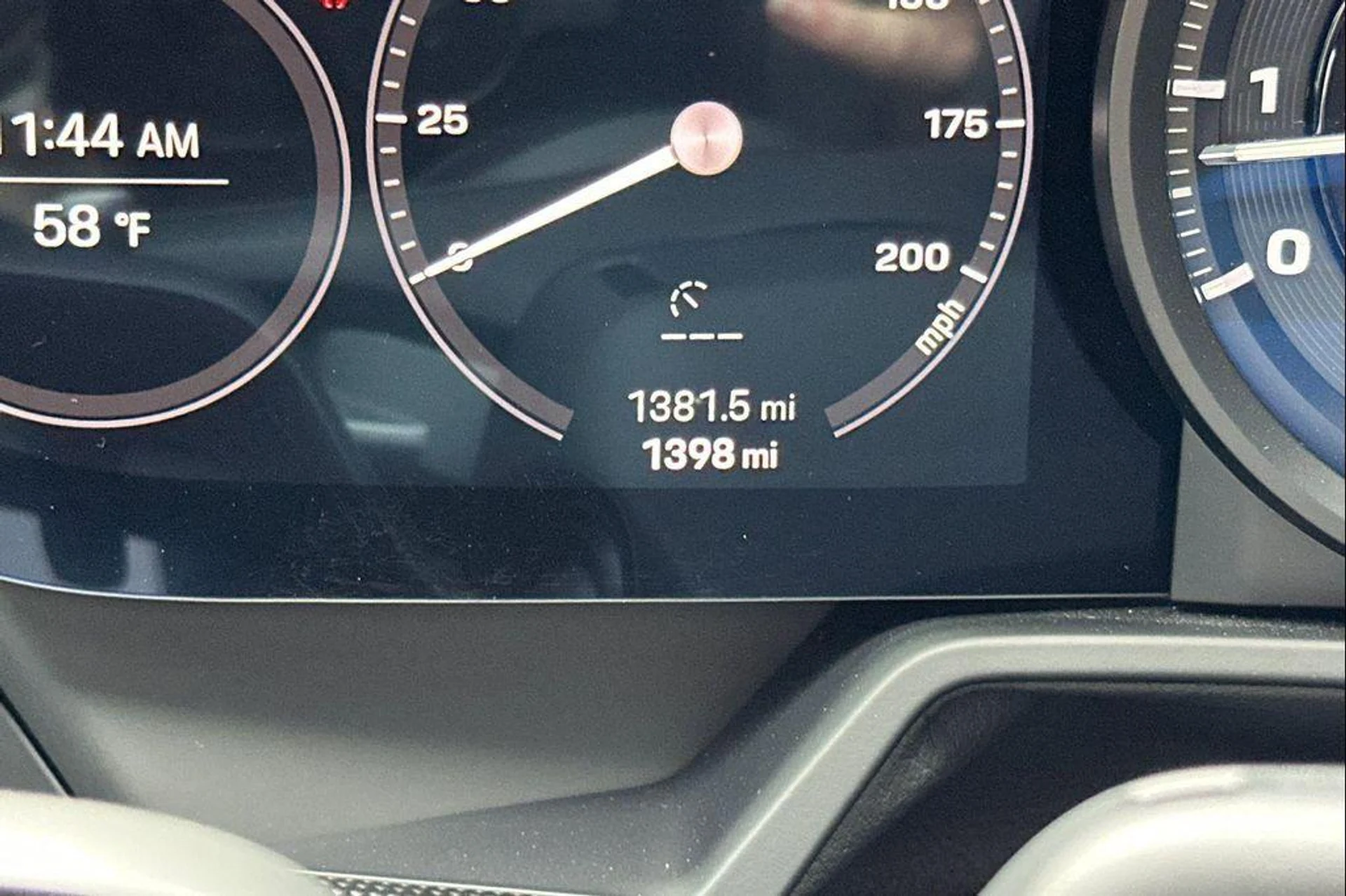 mph032_1328676883_d_Zxzn_E_Yrgtuks_Yx5_Ee1_P_Tsb_Ac_D4_b9b304ced8