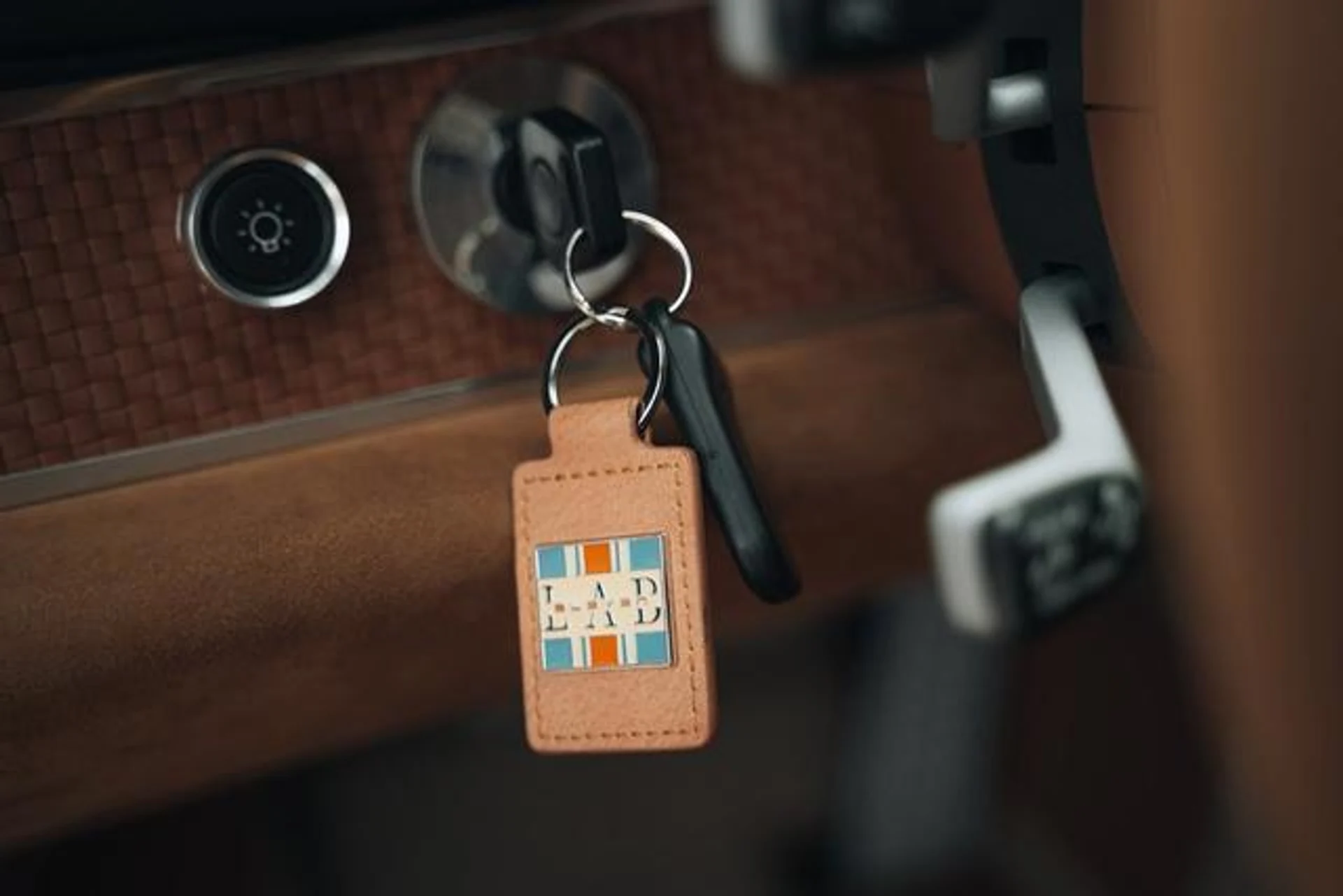 mph032_1335461075_A1b_G_Yl_Hrfqe_Ex_F_BC_7t_N9_W_Rqe_Y_f69d555bfd