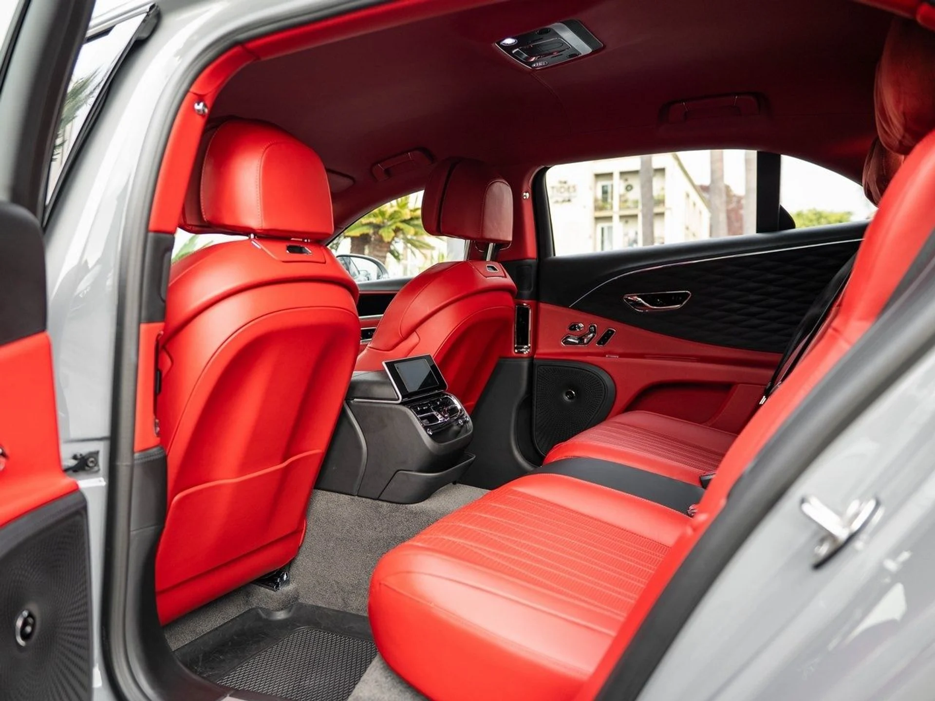 mph032_1337367292_aebda5bcb5c7851492a587dbbde48672x_e2077b53eb