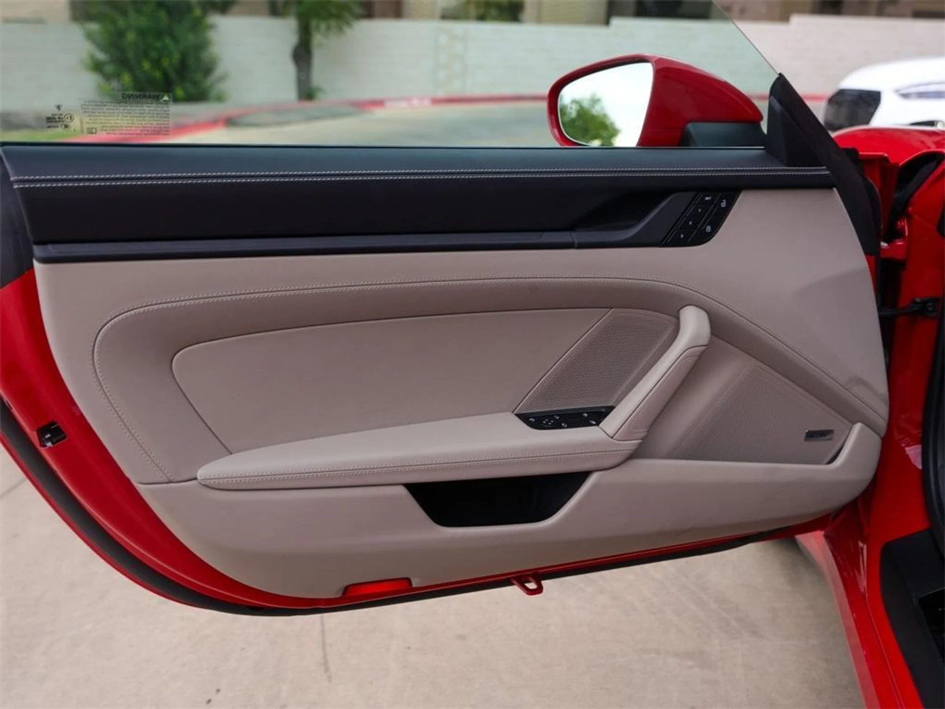 mph032_1343425114_sw_Yahyajmoh7_WU_87_Rl0f_Eo1w_Sc_b052debfd8