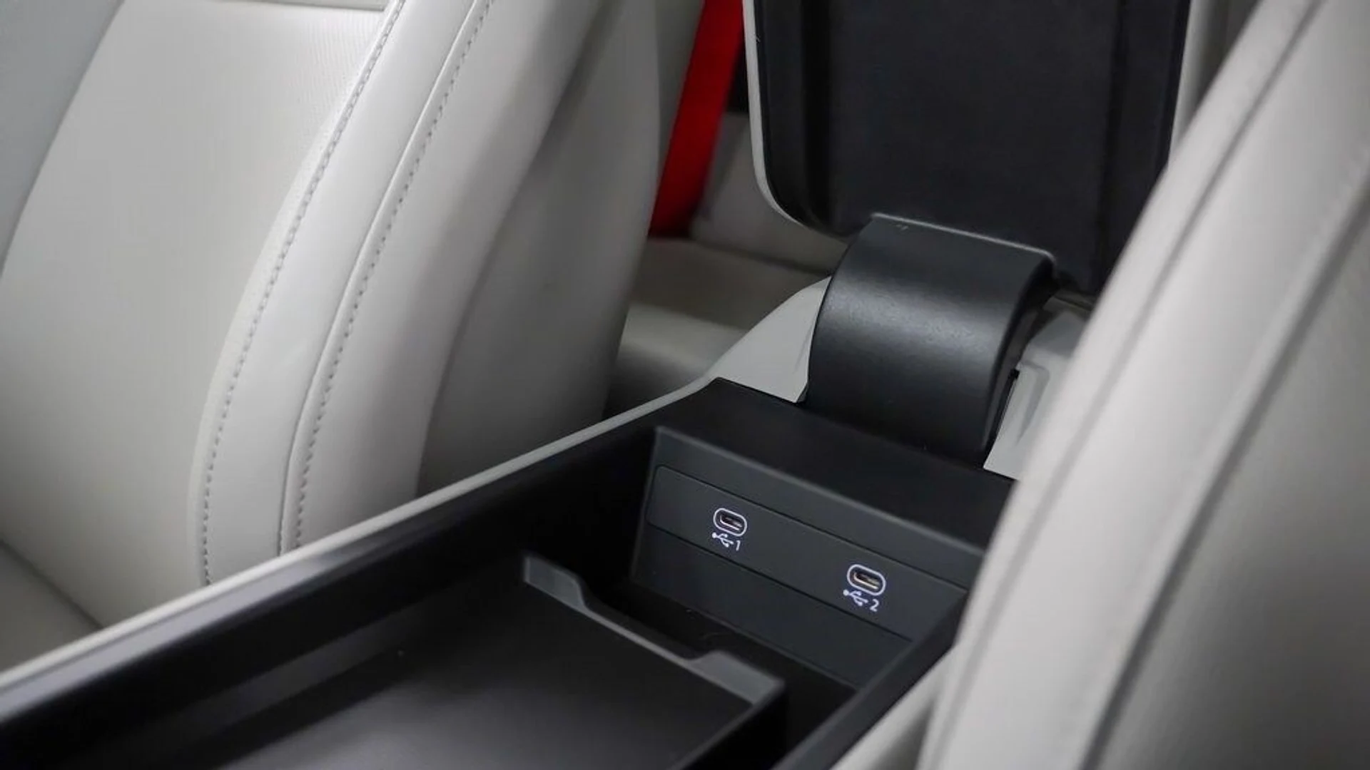 mph032_1344512311_6d59600de2f208f3157f8f4b9a35fa34x_fe2eab1940