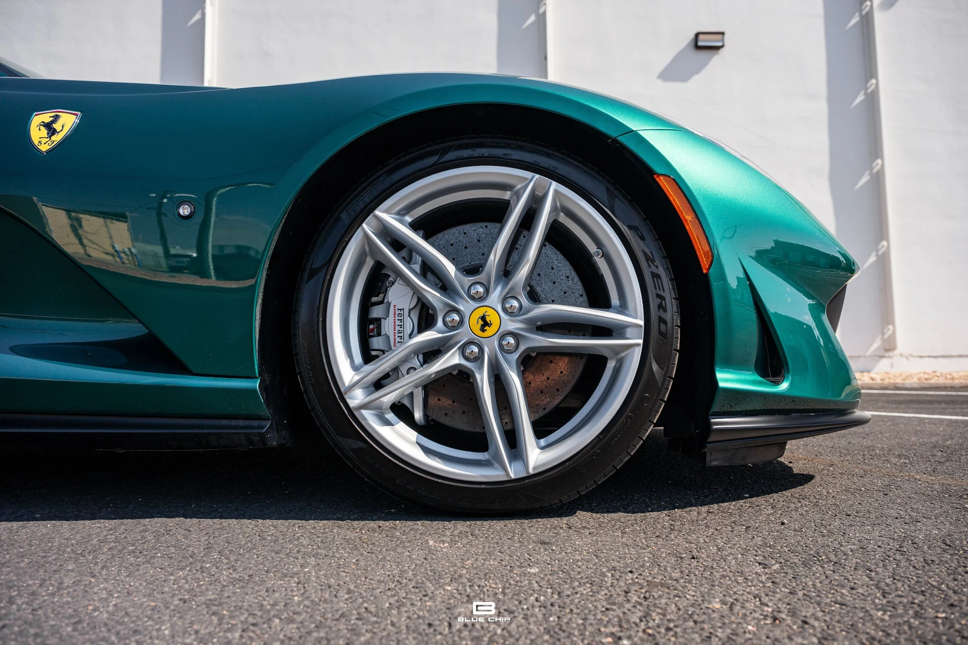 mph032_1363629635_6a612ffec4039d71235d20d9_23798_202022_20_Ferrari_20812_20_GTS_20_Verde_20_British_33_87ce1cd628