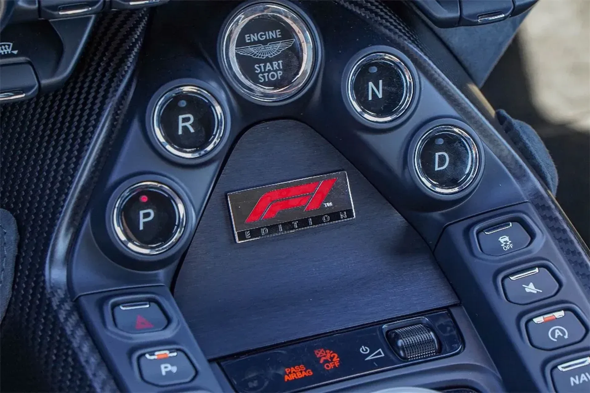 mph032_1368047733_cec3532f3a6140d8b79f3f73eaed57ec_e8cf68c57e