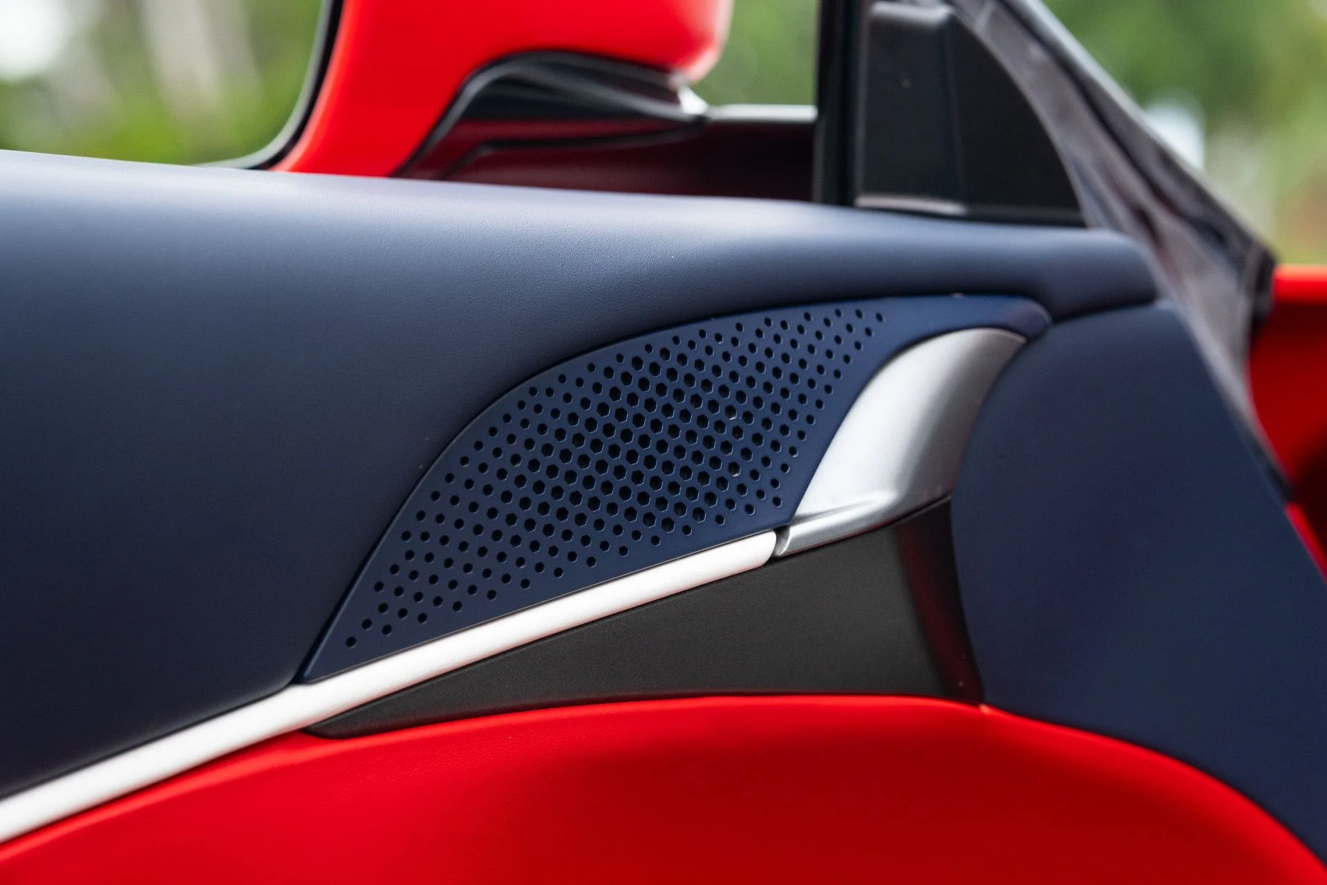 mph032_1381085542_Used_2023_Ferrari_Roma_1777005512_e7555ab088