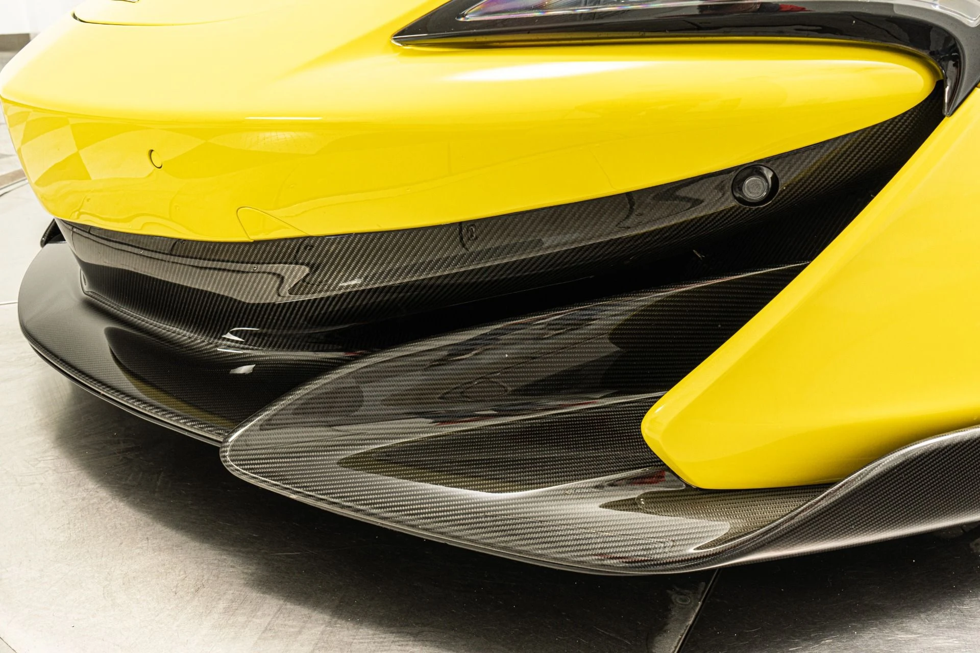 mph032_1385386100_Used_2019_Mc_Laren_600_LT_Rare_Sicilian_Yellow_Low_Miles_1778880082_3eb2ae3800