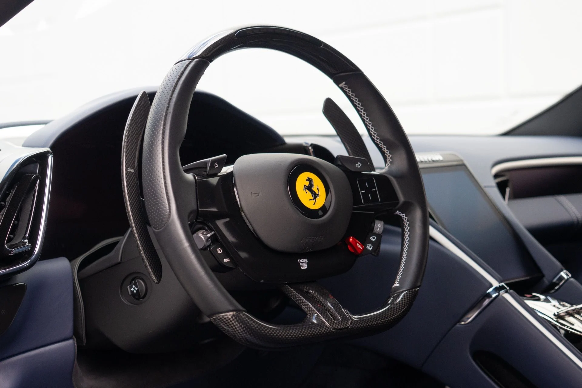 mph032_1387322490_Used_2022_Ferrari_Roma_1764790245_66cba50034