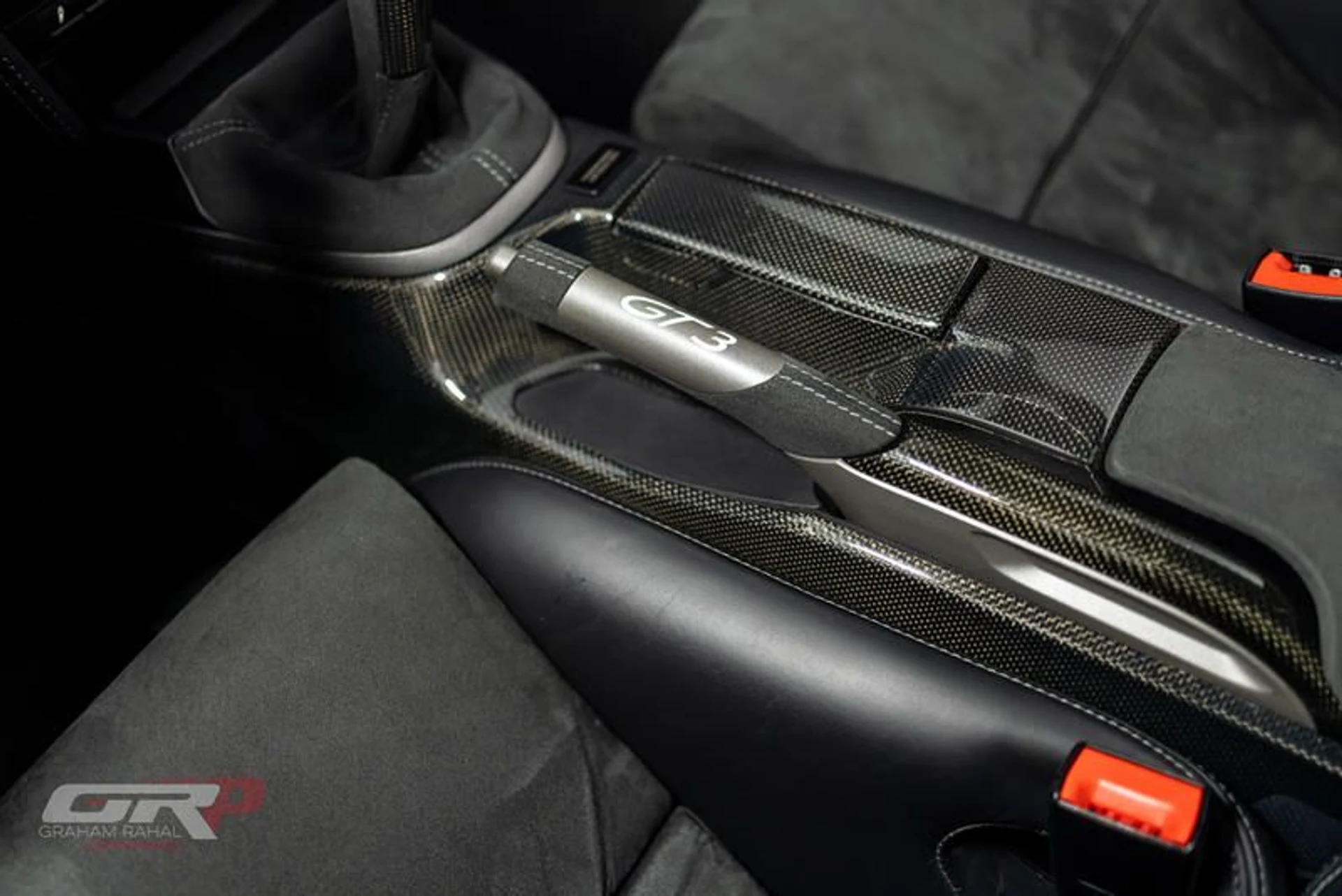 mph032_139528783_D2_FF_27_A9_650_F_48_C0_AF_08_6_D0_B68_F1_FCDE_b08215411b