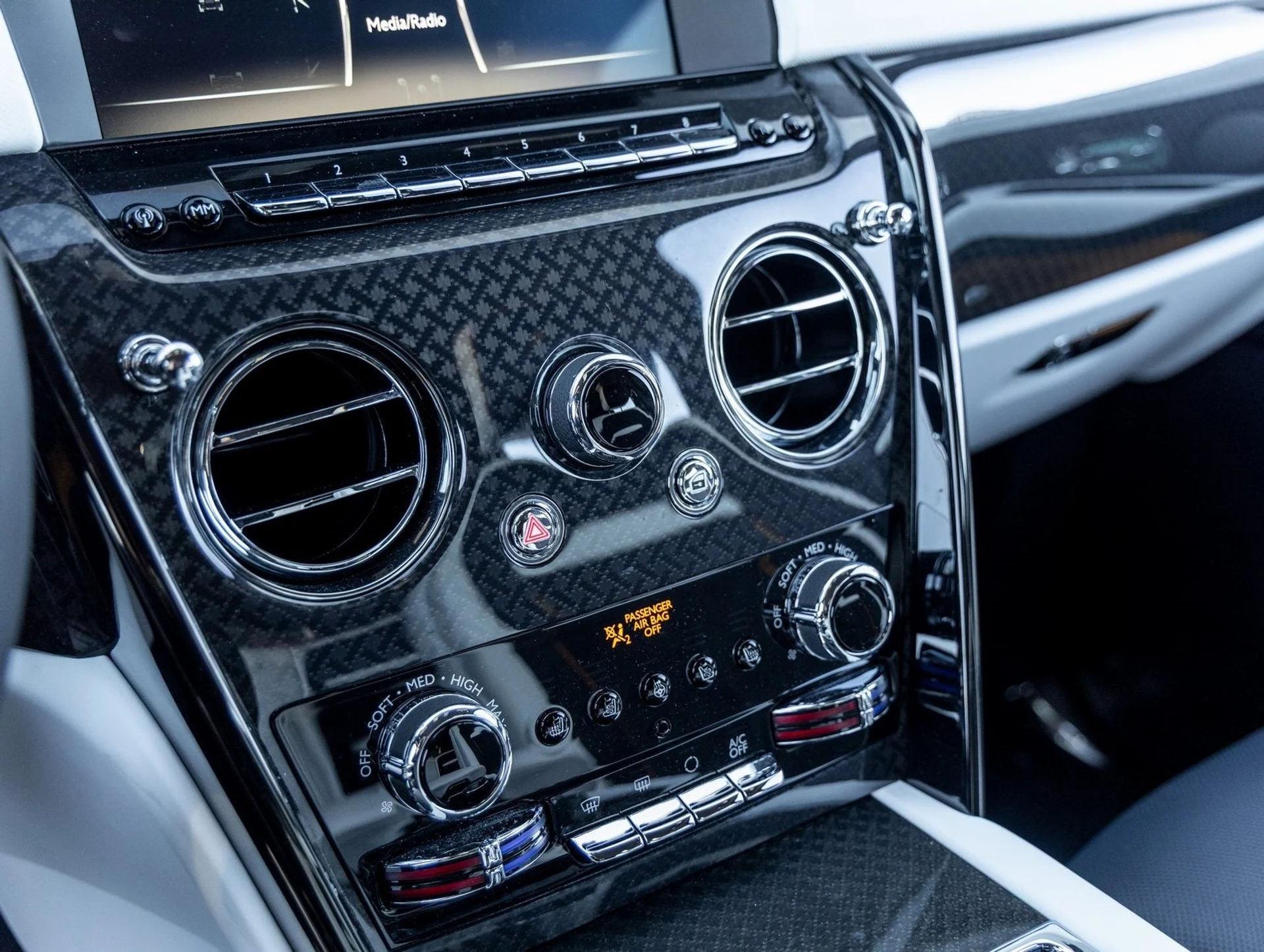 mph032_1400893665_33_e49897e0d9