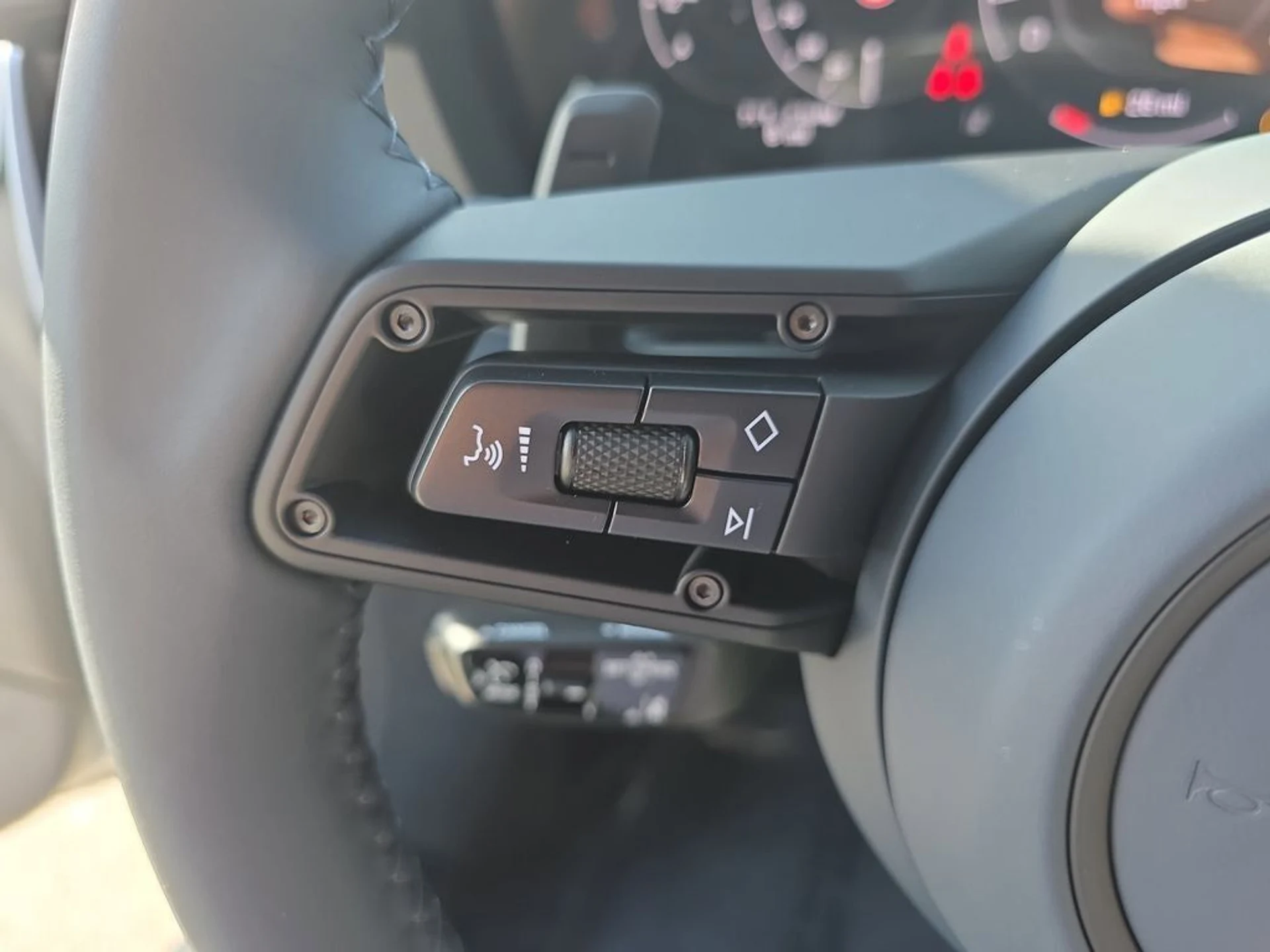 mph032_1412102962_33_d3969c73a6