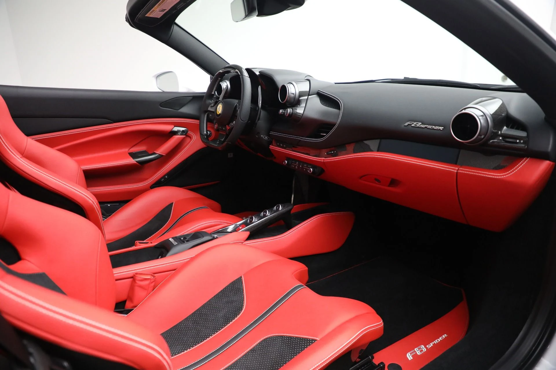 mph032_1413078718_Used_2023_Ferrari_F8_Spider_7bb4347bc4