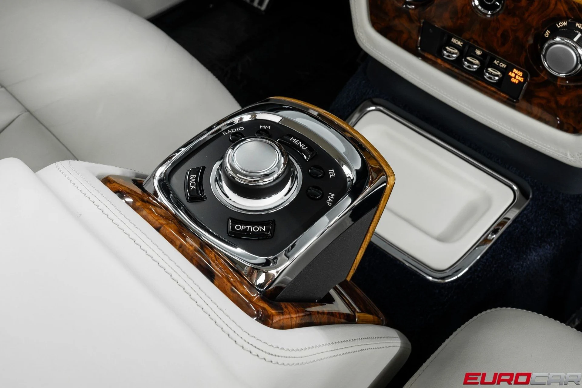 mph032_1415378219_image_33_8cf5e4a9bf