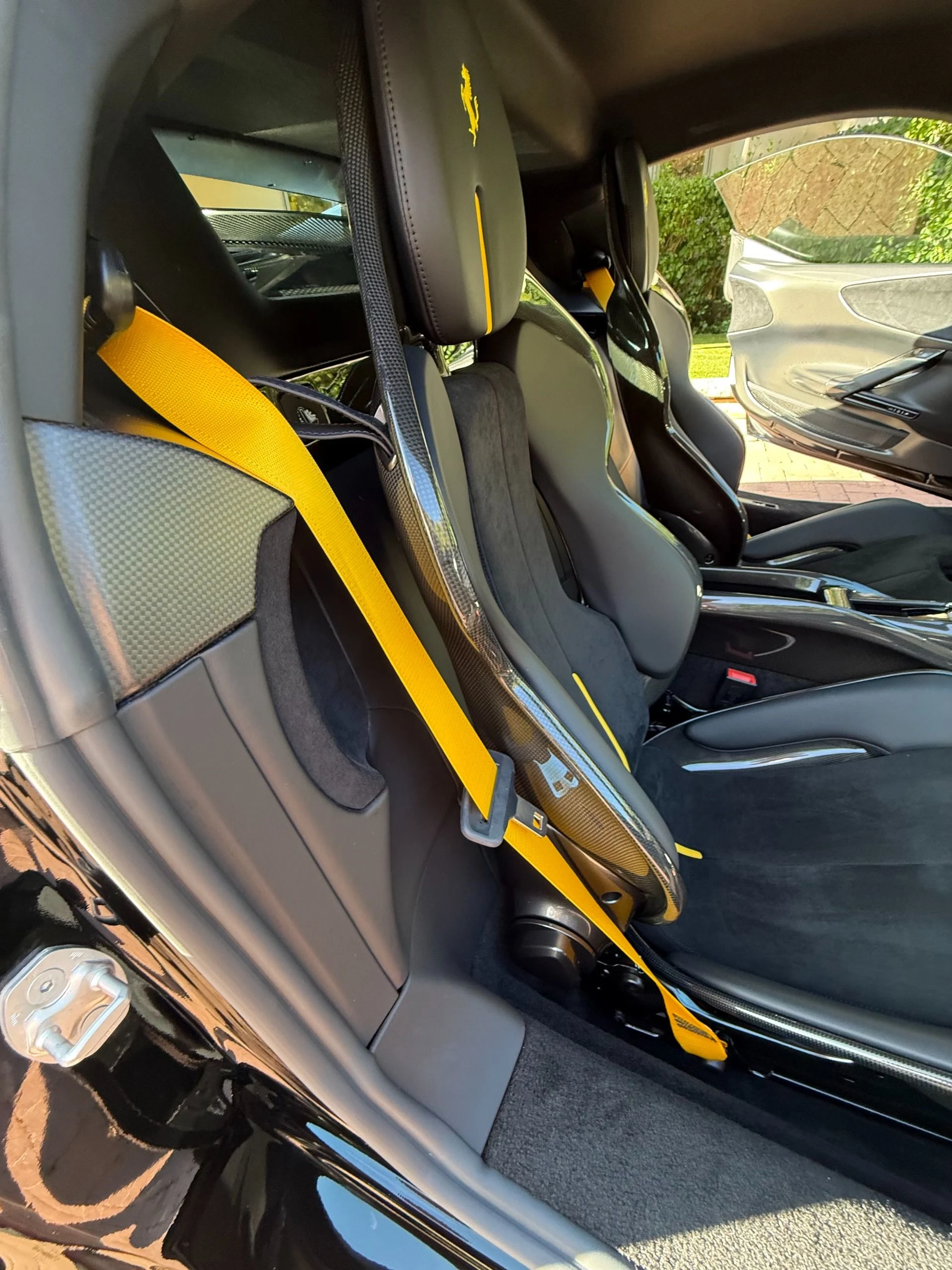 mph032_1426889558_Used_2021_Ferrari_SF_90_Stradale_1770239011_734441e9d0